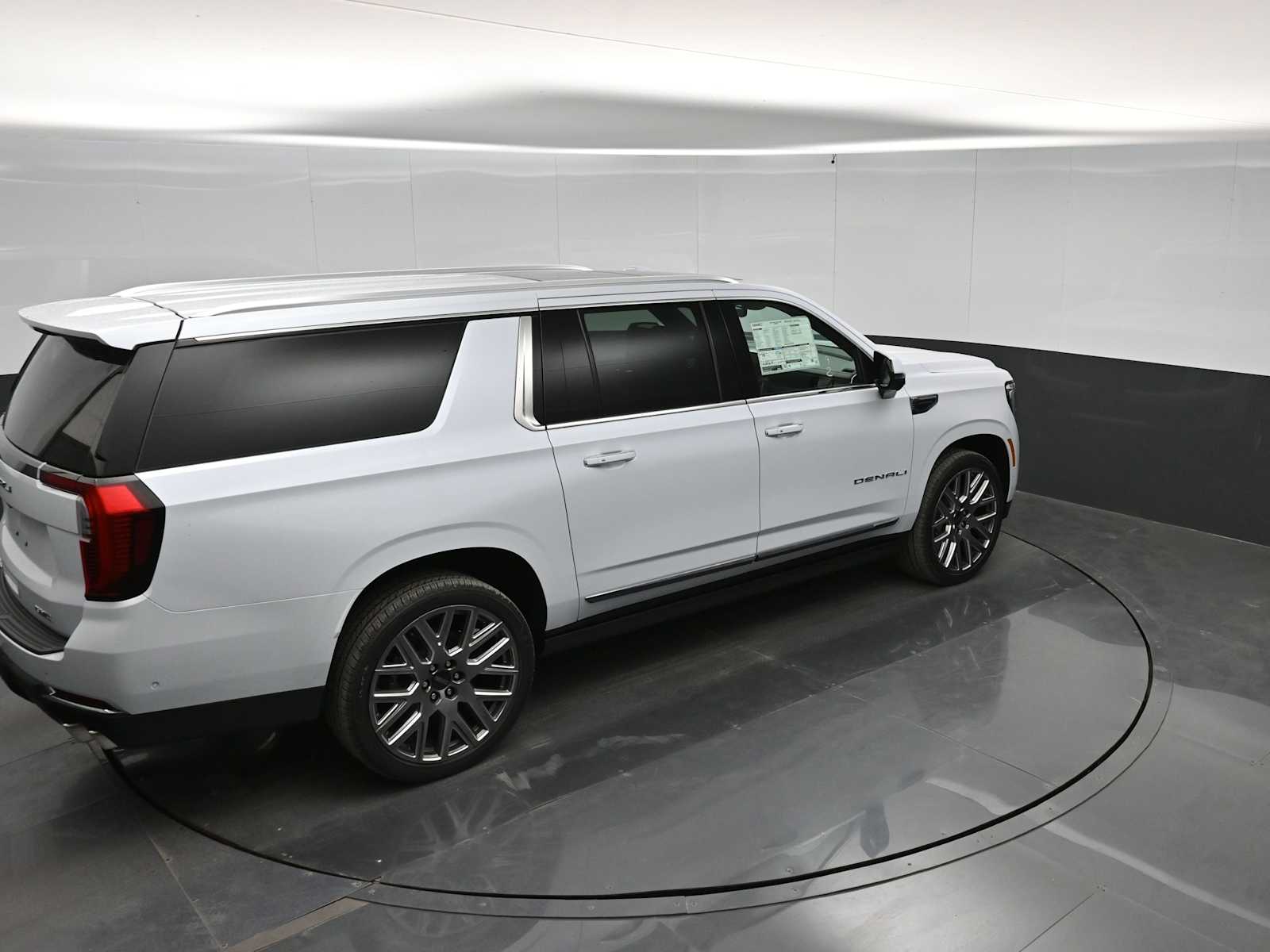 2026 GMC Yukon XL 4WD Denali Ultimate