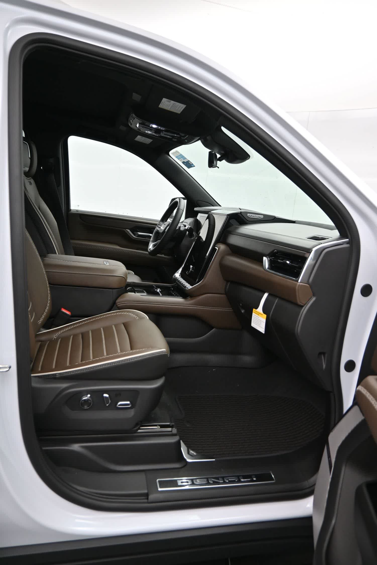 2026 GMC Yukon XL 4WD Denali Ultimate