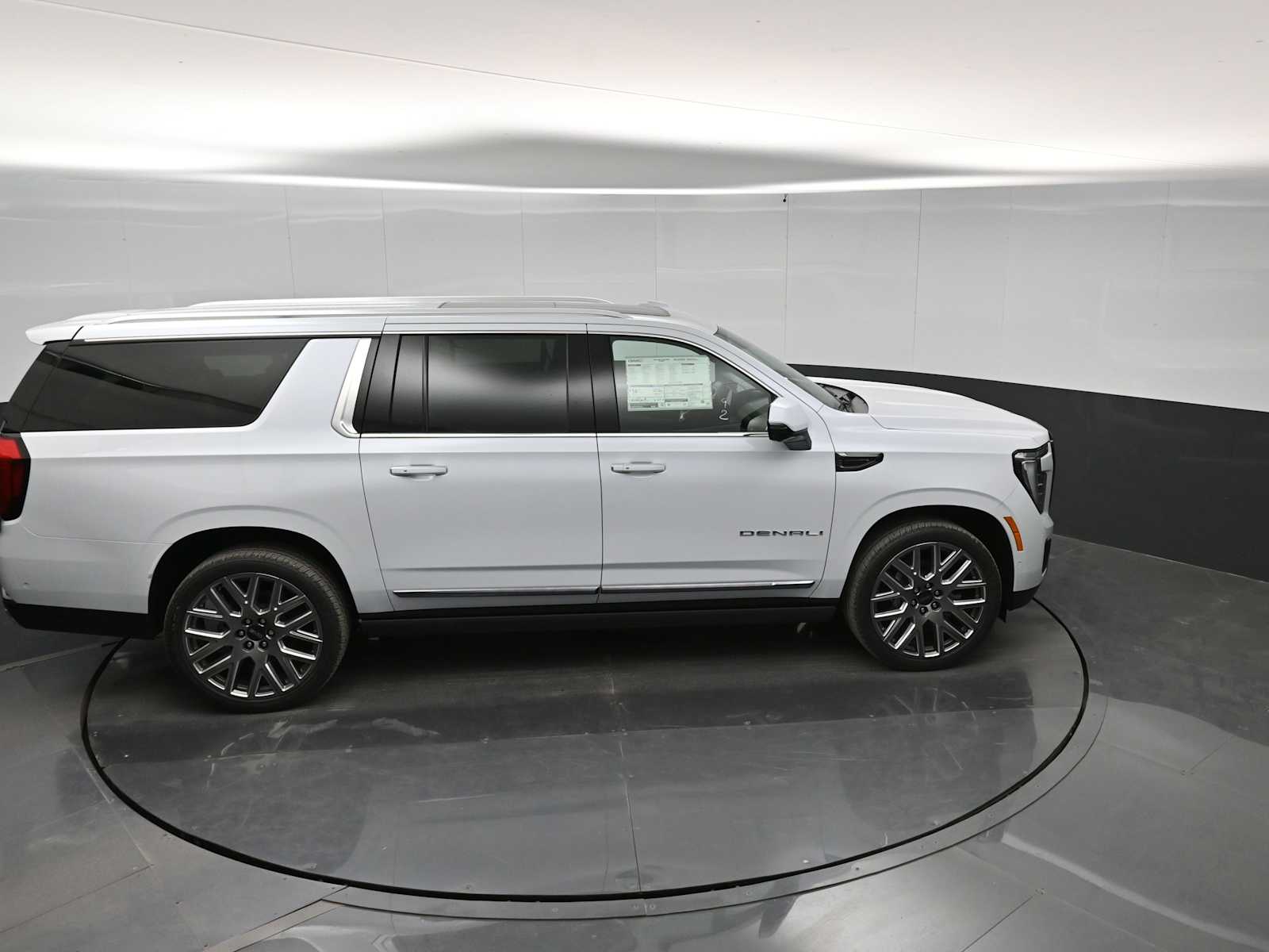 2026 GMC Yukon XL 4WD Denali Ultimate