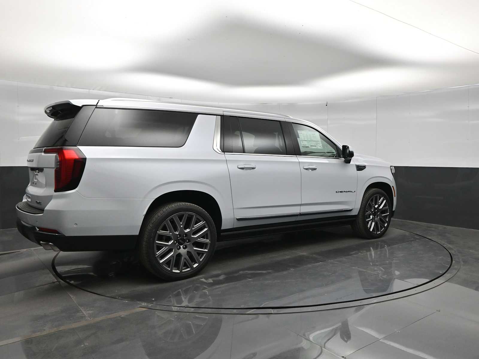 2026 GMC Yukon XL 4WD Denali Ultimate