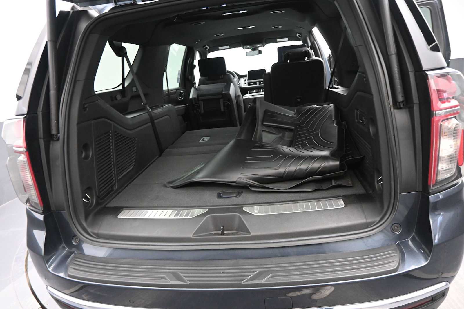 2021 Chevrolet Suburban Premier
