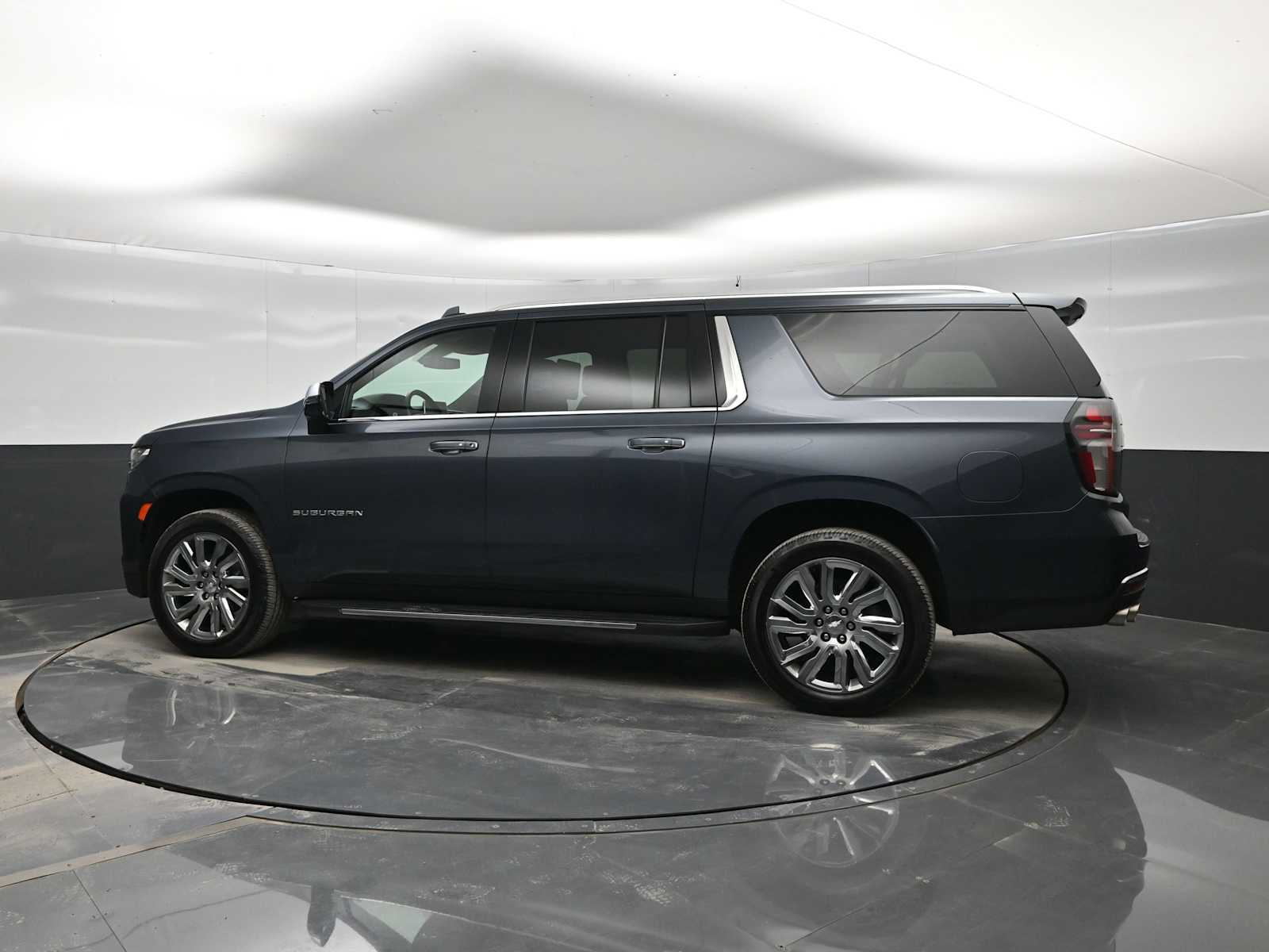 2021 Chevrolet Suburban Premier