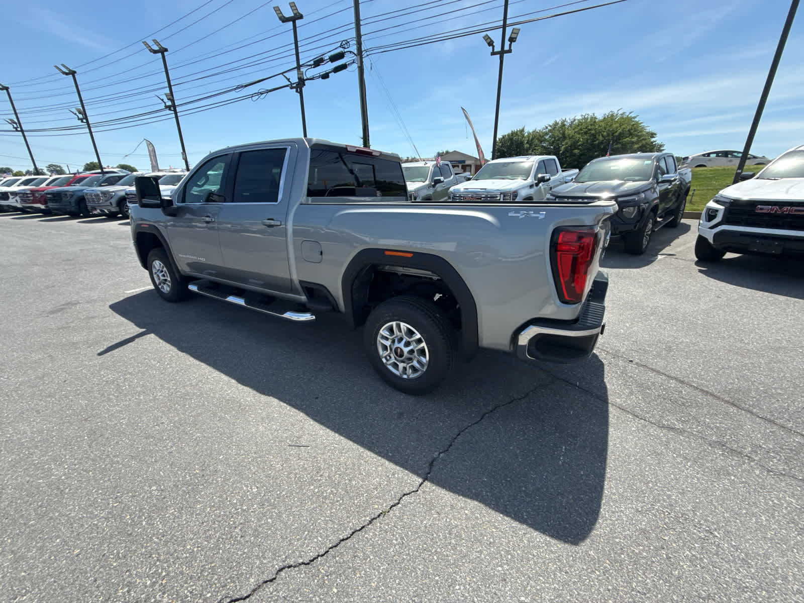 2026 GMC Sierra 2500 HD SLE