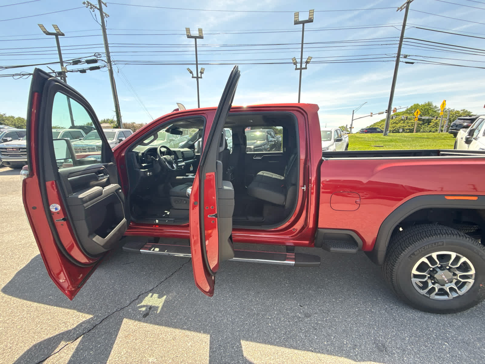2026 GMC Sierra 2500 HD SLT