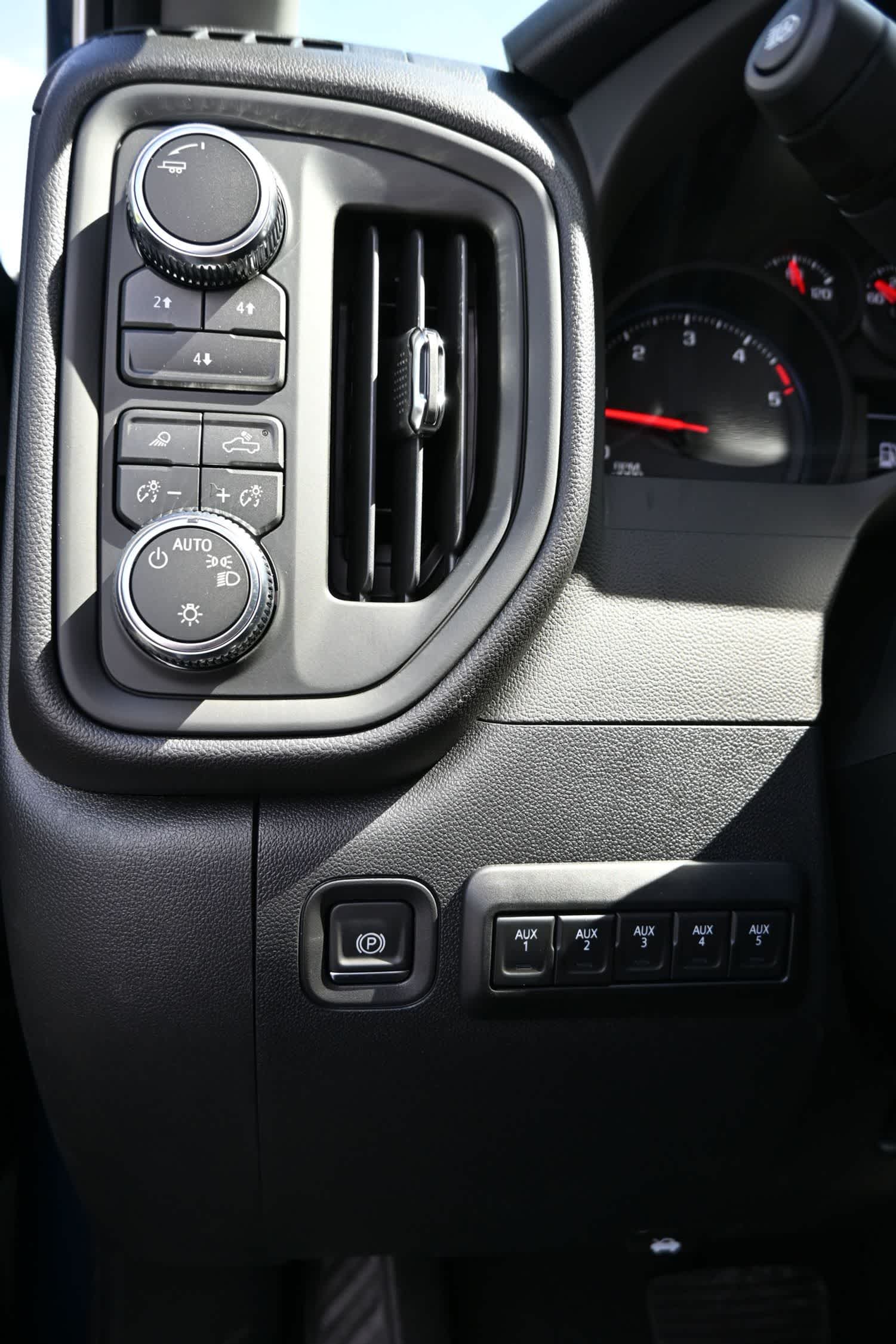 2026 GMC Sierra 3500 HD Pro