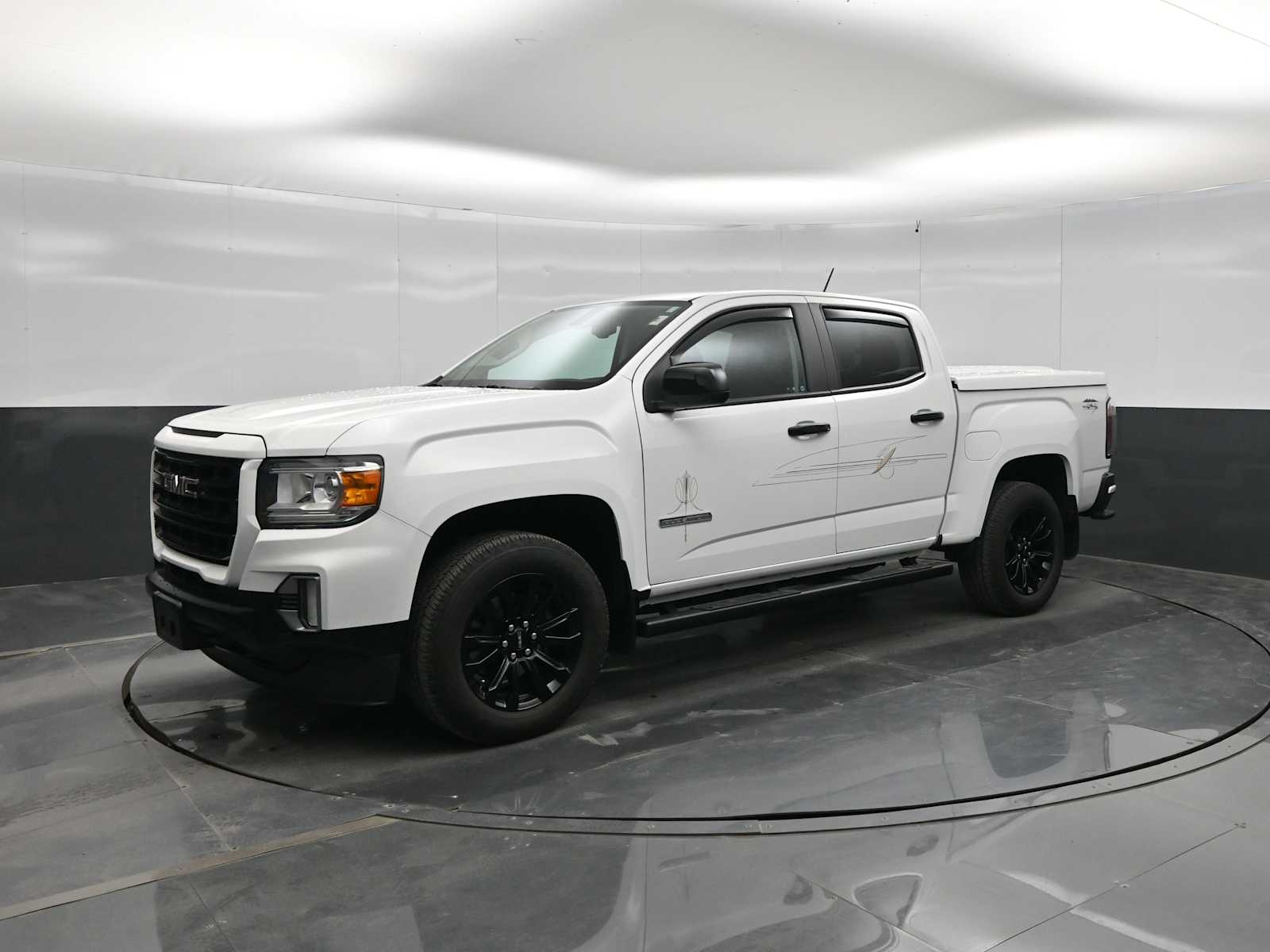 2022 GMC Canyon 4WD Crew Cab Short Box Elevation