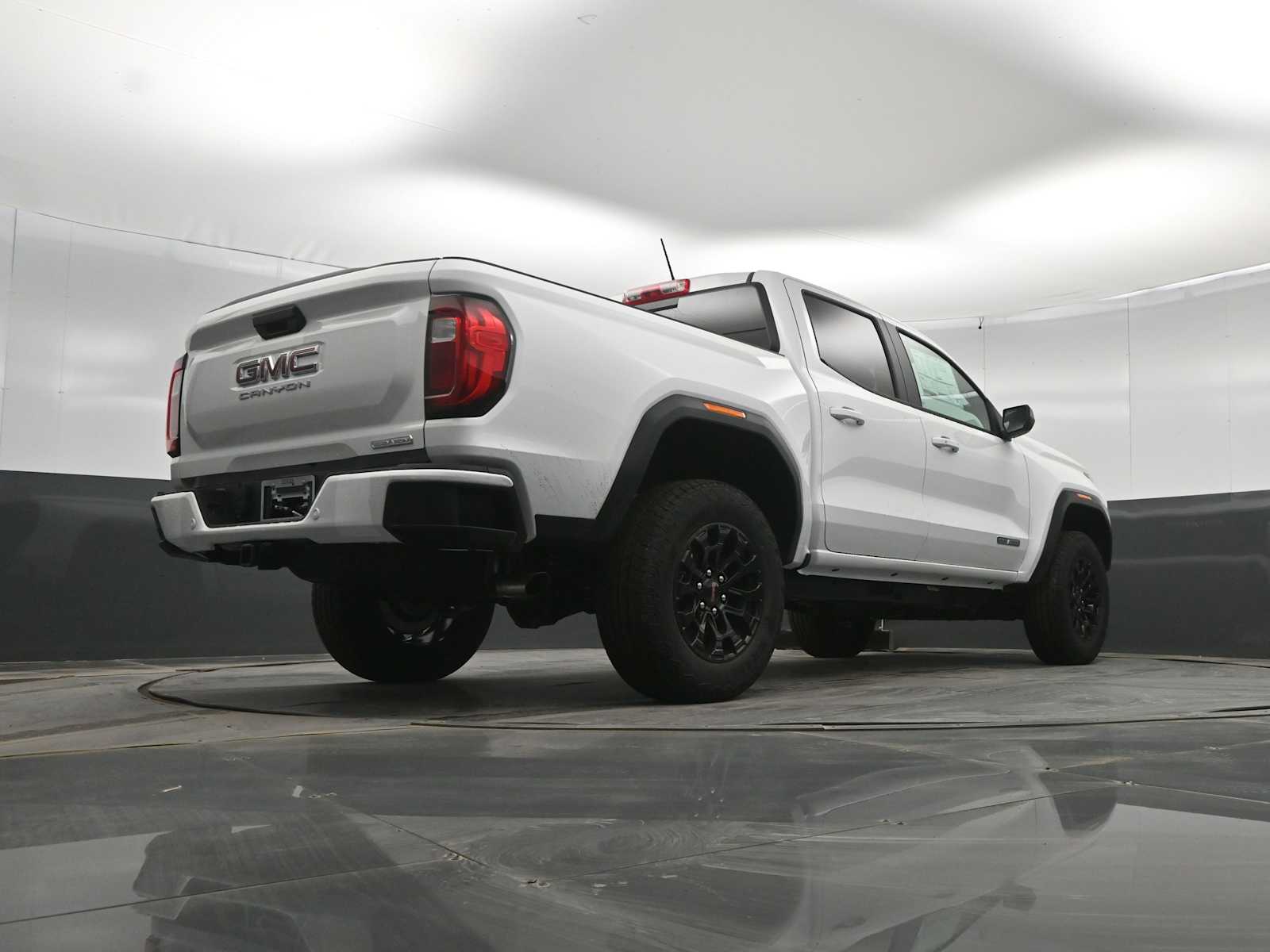 2026 GMC Canyon Elevation, RWD