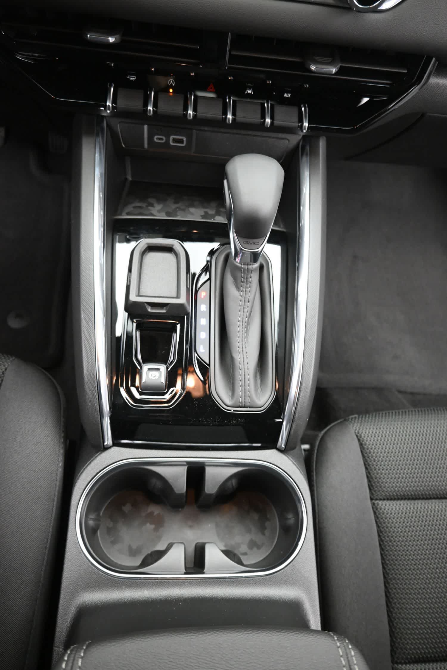 2026 GMC Canyon Elevation, RWD
