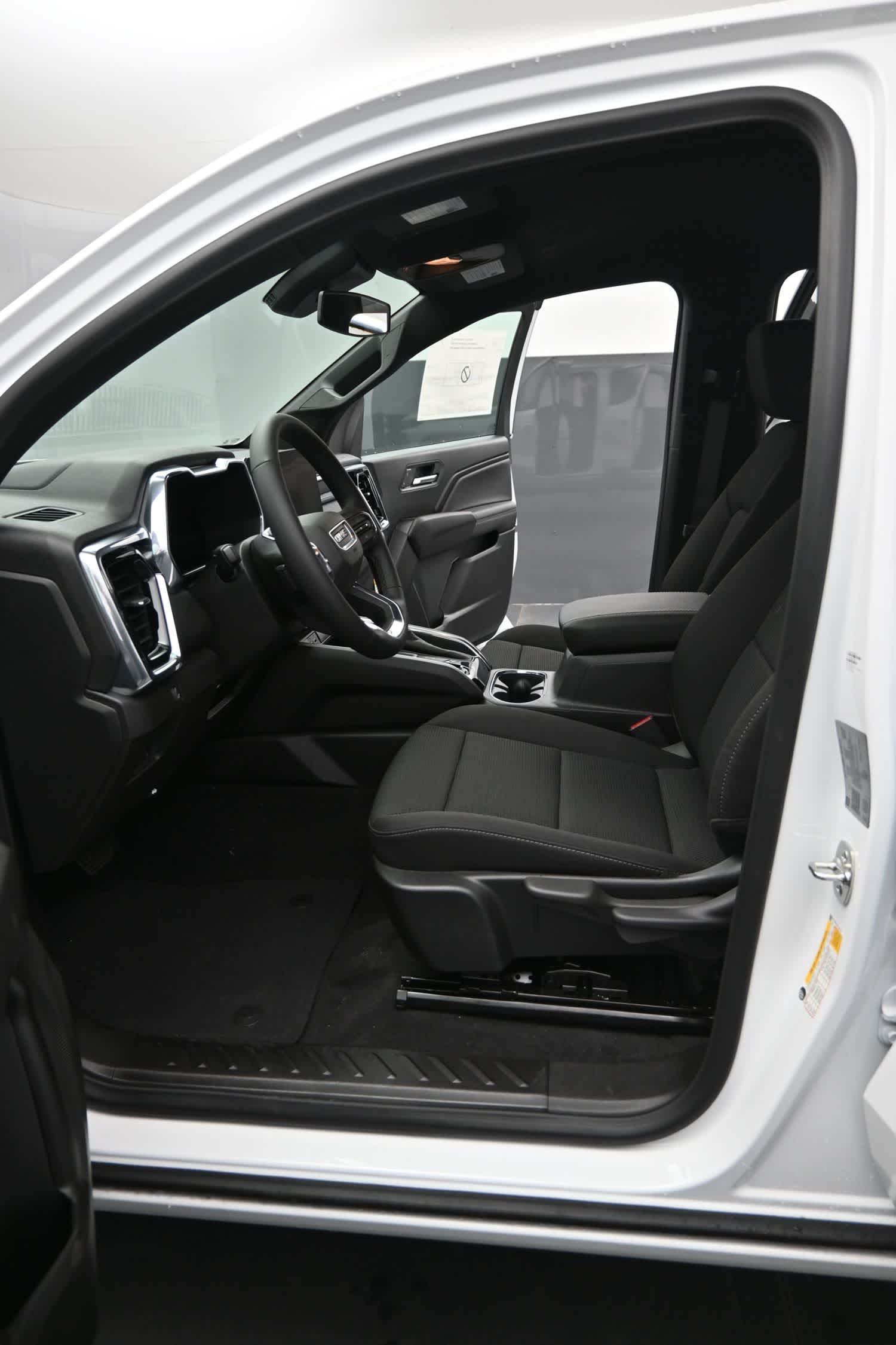 2026 GMC Canyon Elevation, RWD