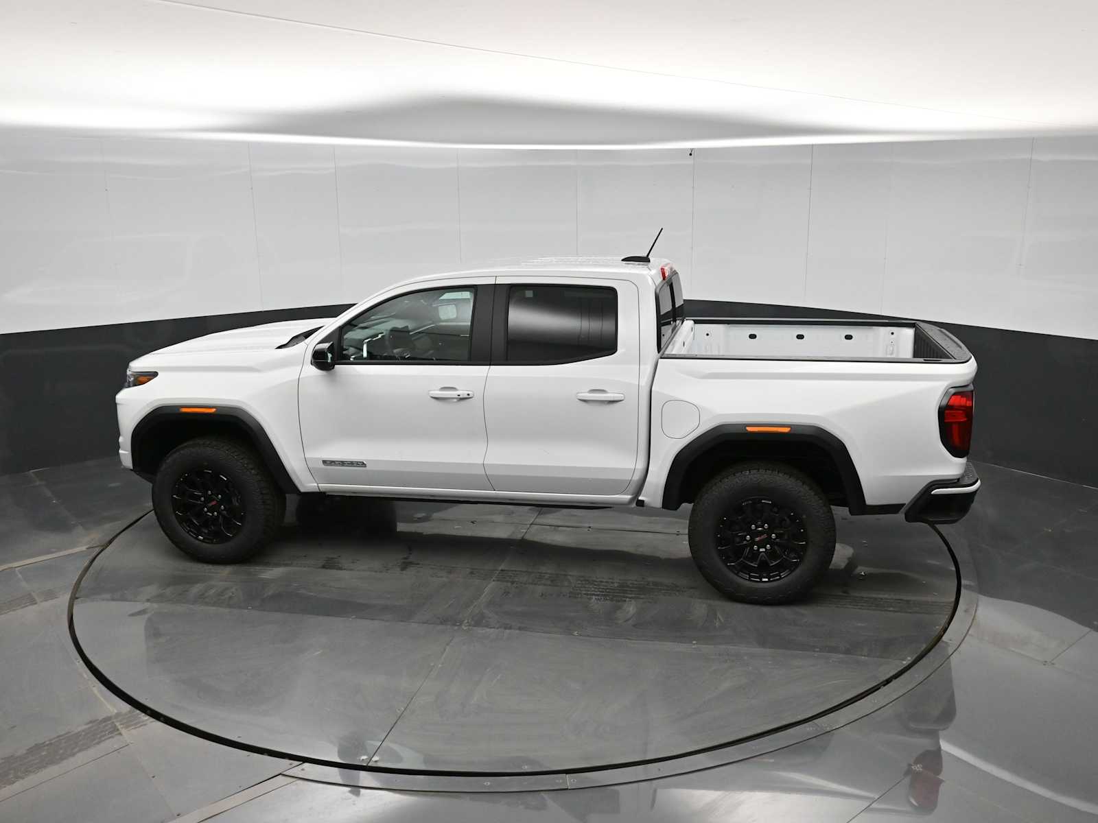 2026 GMC Canyon Elevation, RWD