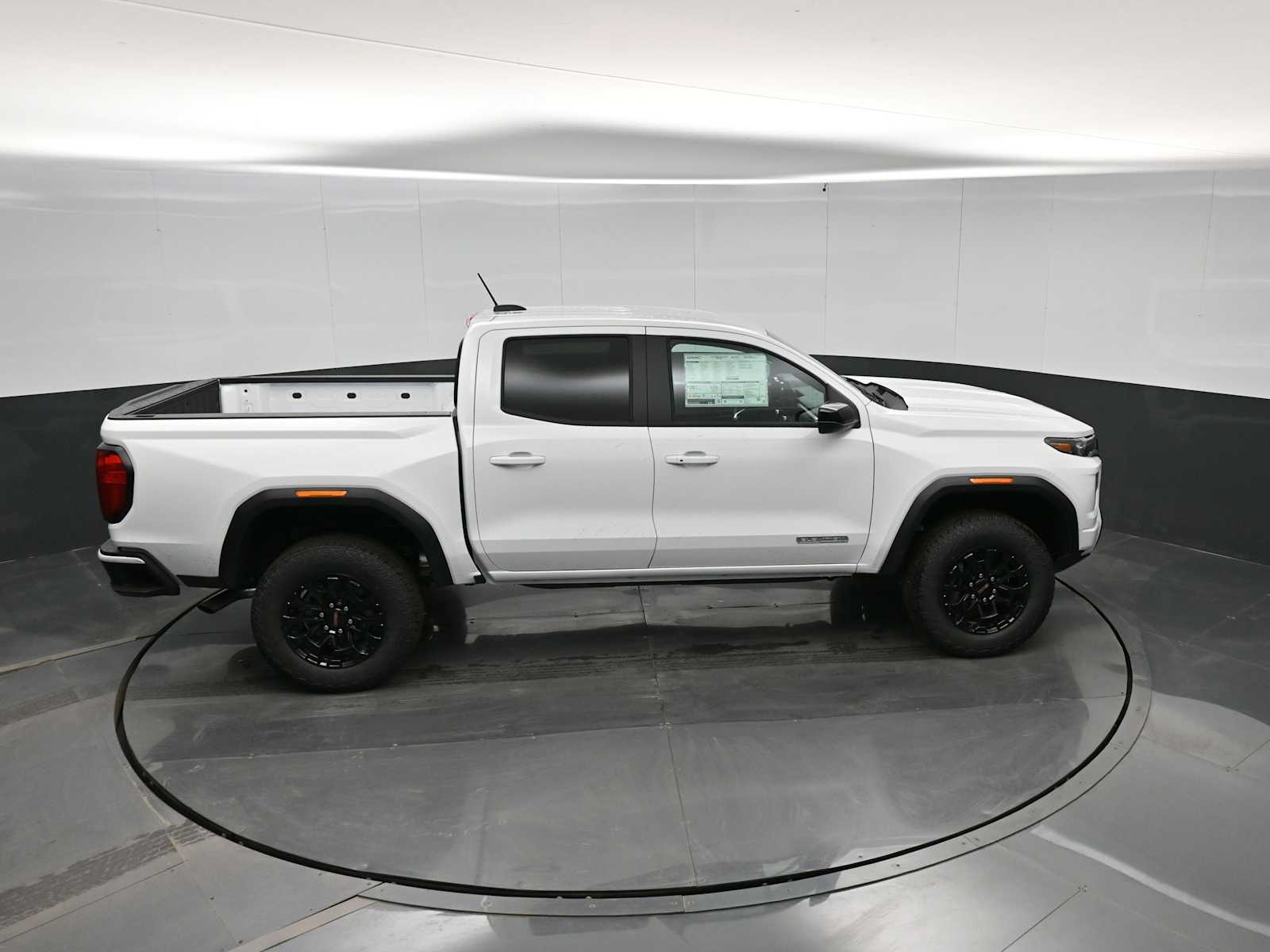 2026 GMC Canyon Elevation, RWD