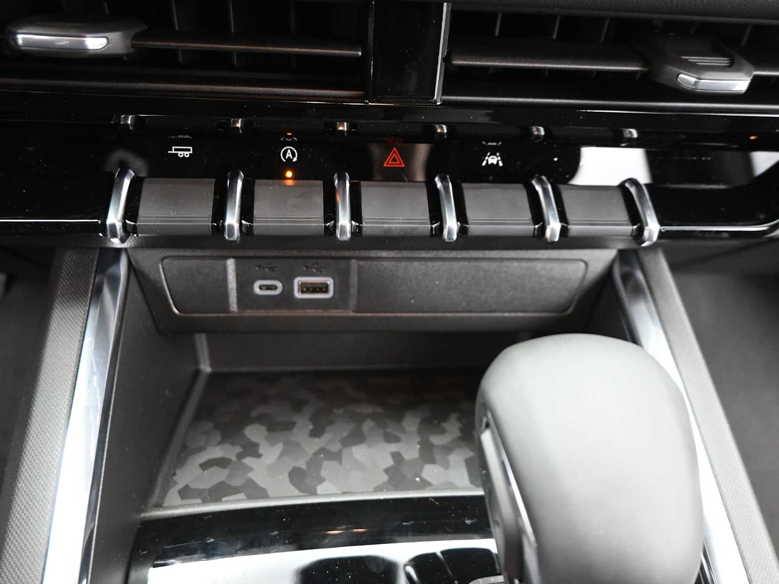 2026 GMC Canyon Elevation, RWD