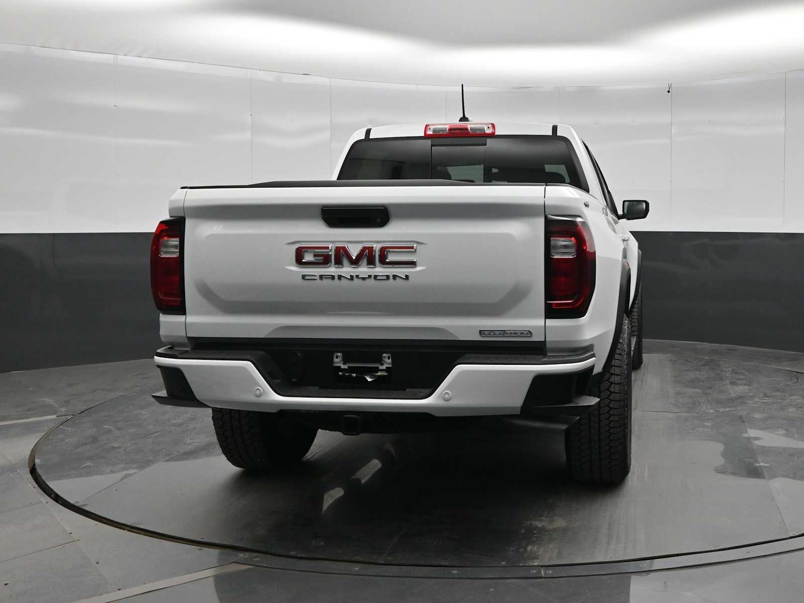 2026 GMC Canyon Elevation, 4WD