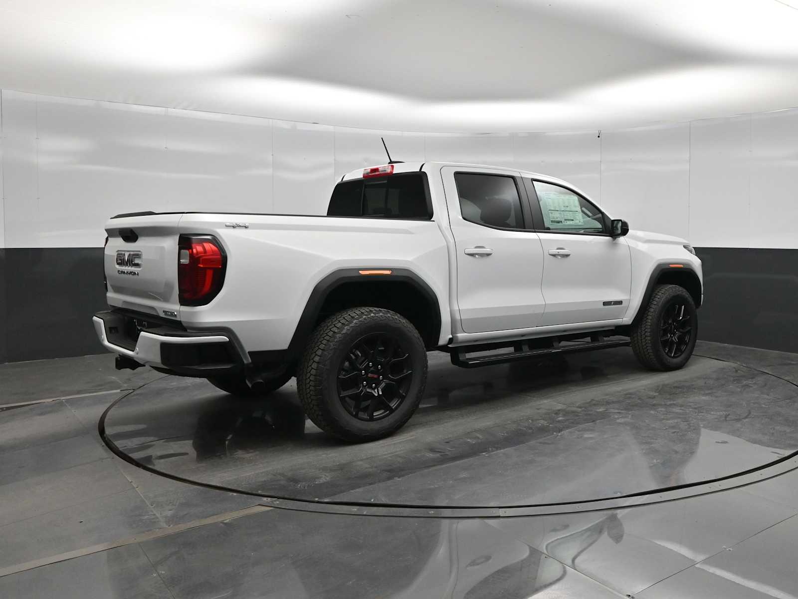 2026 GMC Canyon Elevation, 4WD