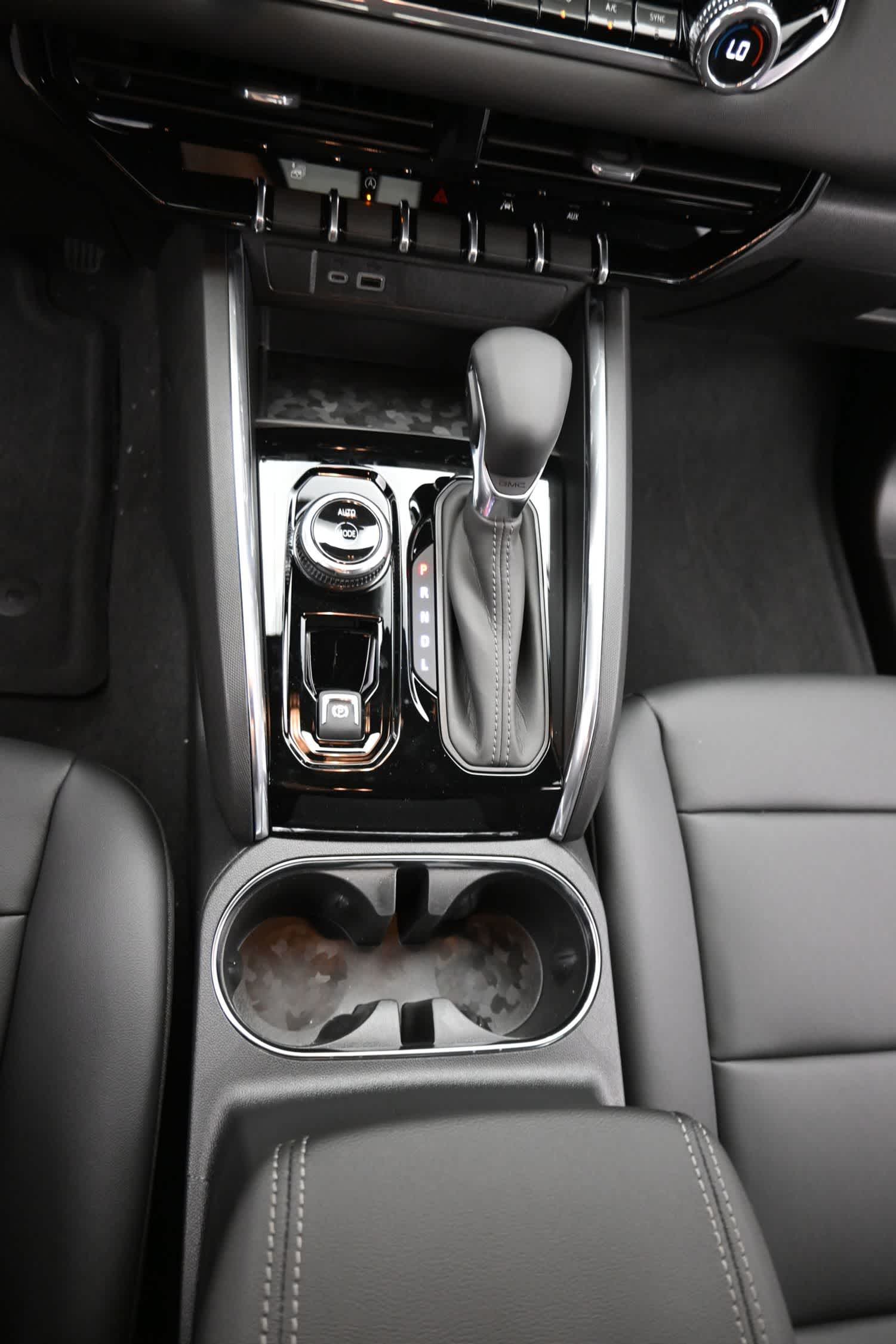2026 GMC Canyon Elevation, 4WD
