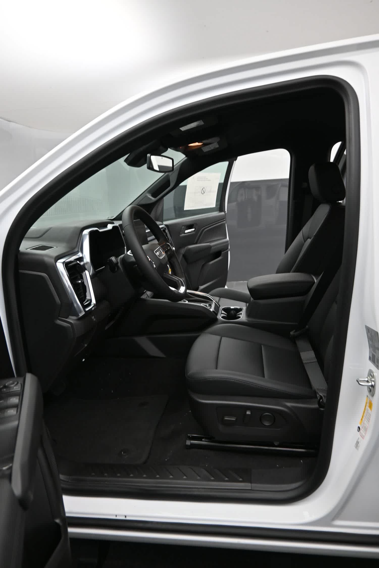 2026 GMC Canyon Elevation, 4WD