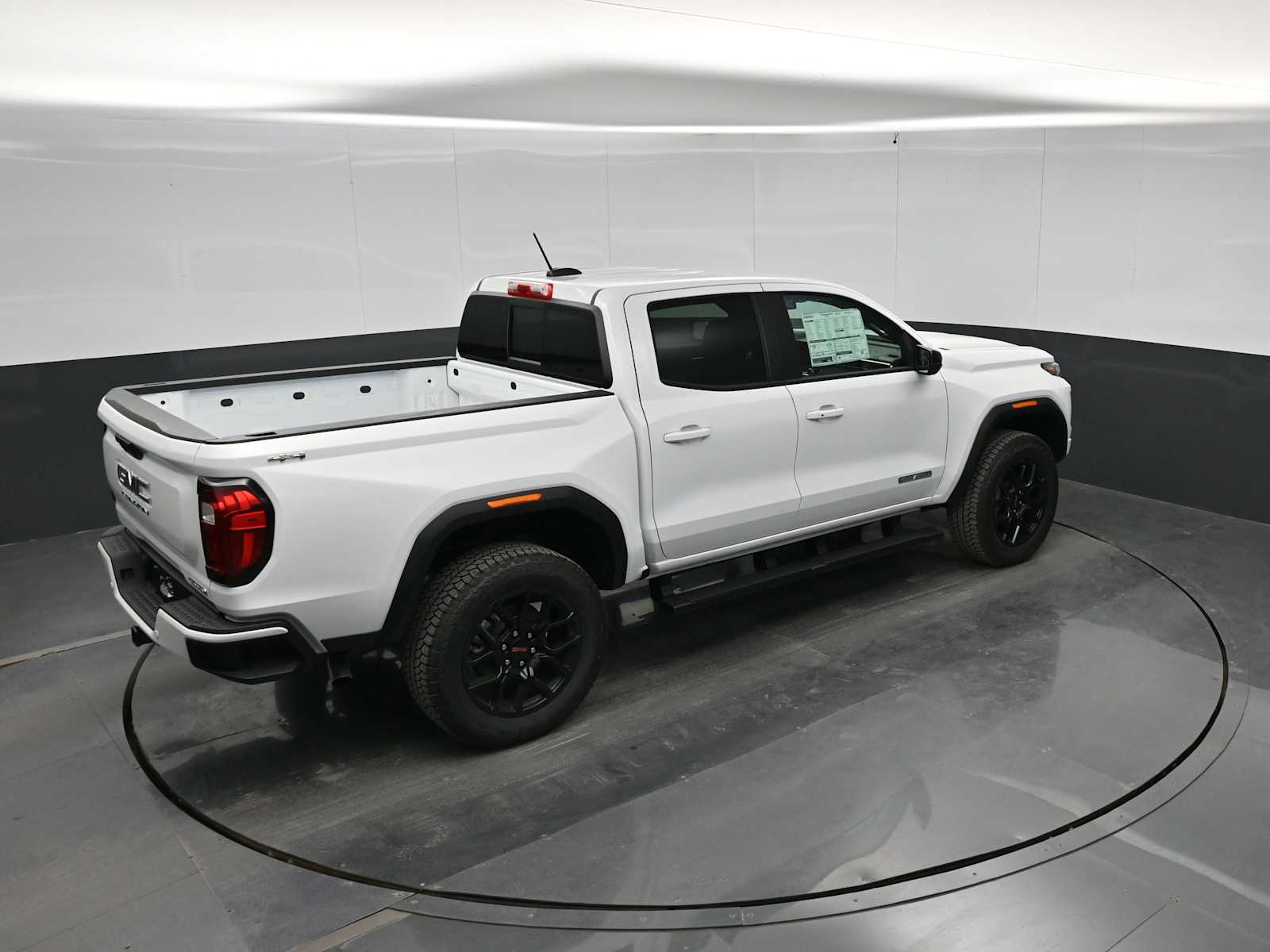 2026 GMC Canyon Elevation, 4WD