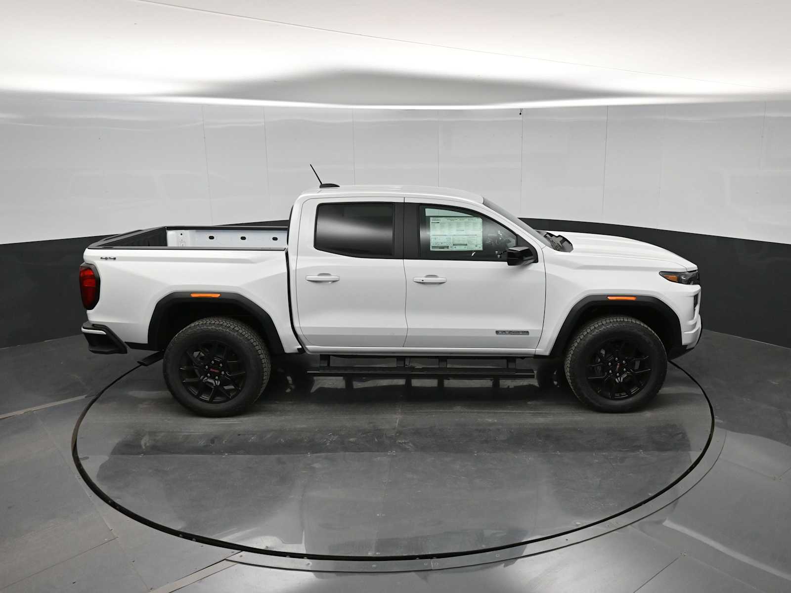 2026 GMC Canyon Elevation, 4WD