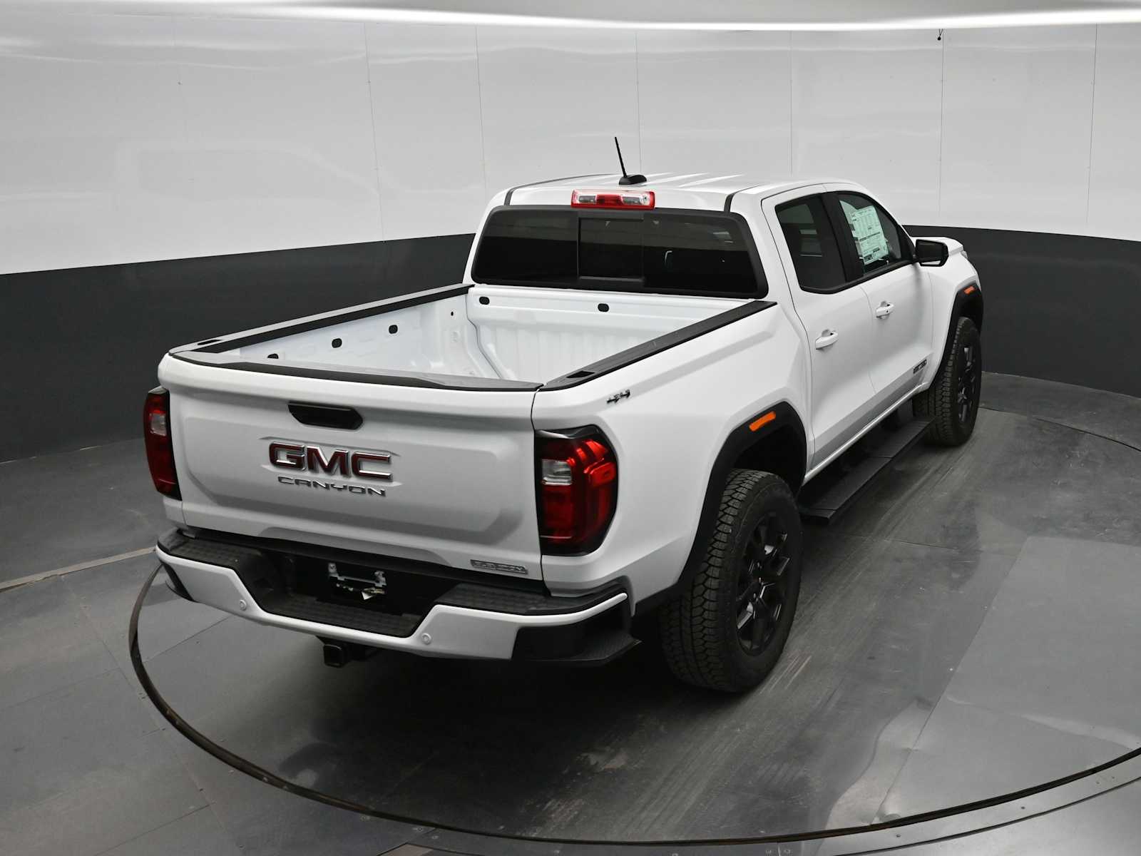 2026 GMC Canyon Elevation, 4WD