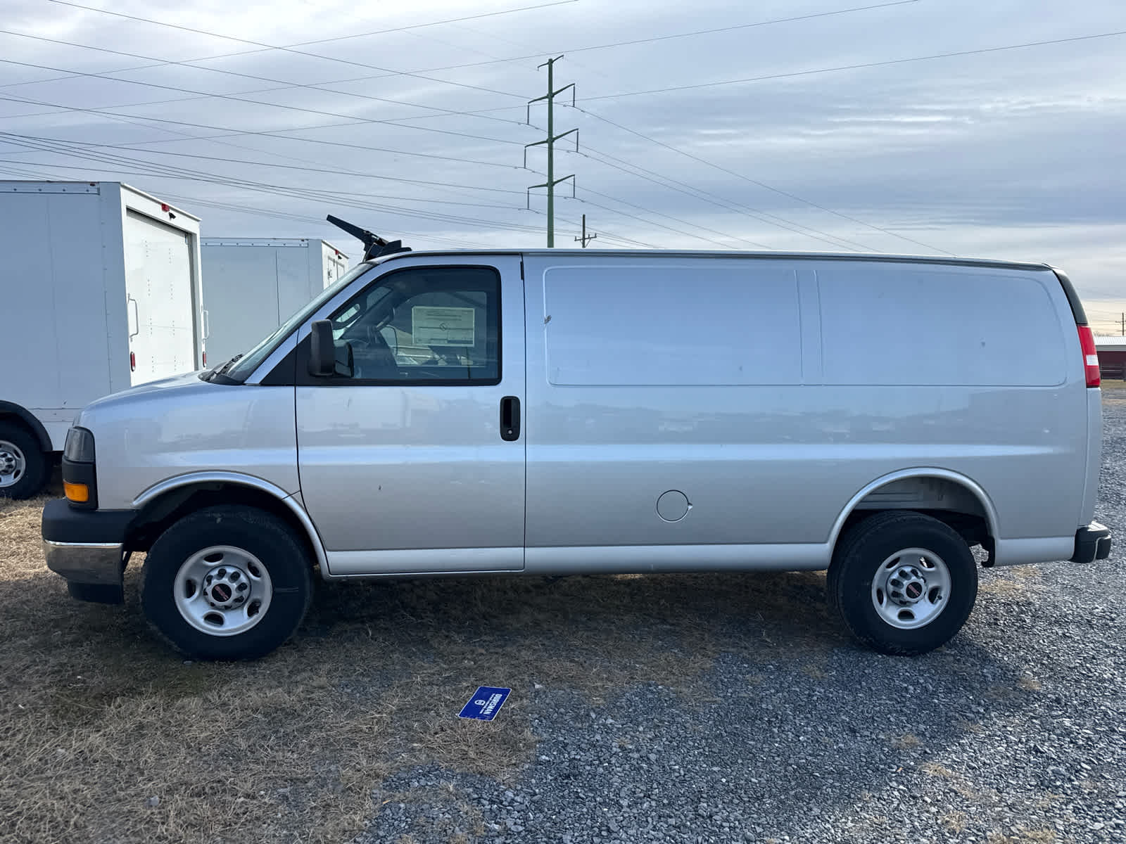 2025 GMC Savana Cargo 2500