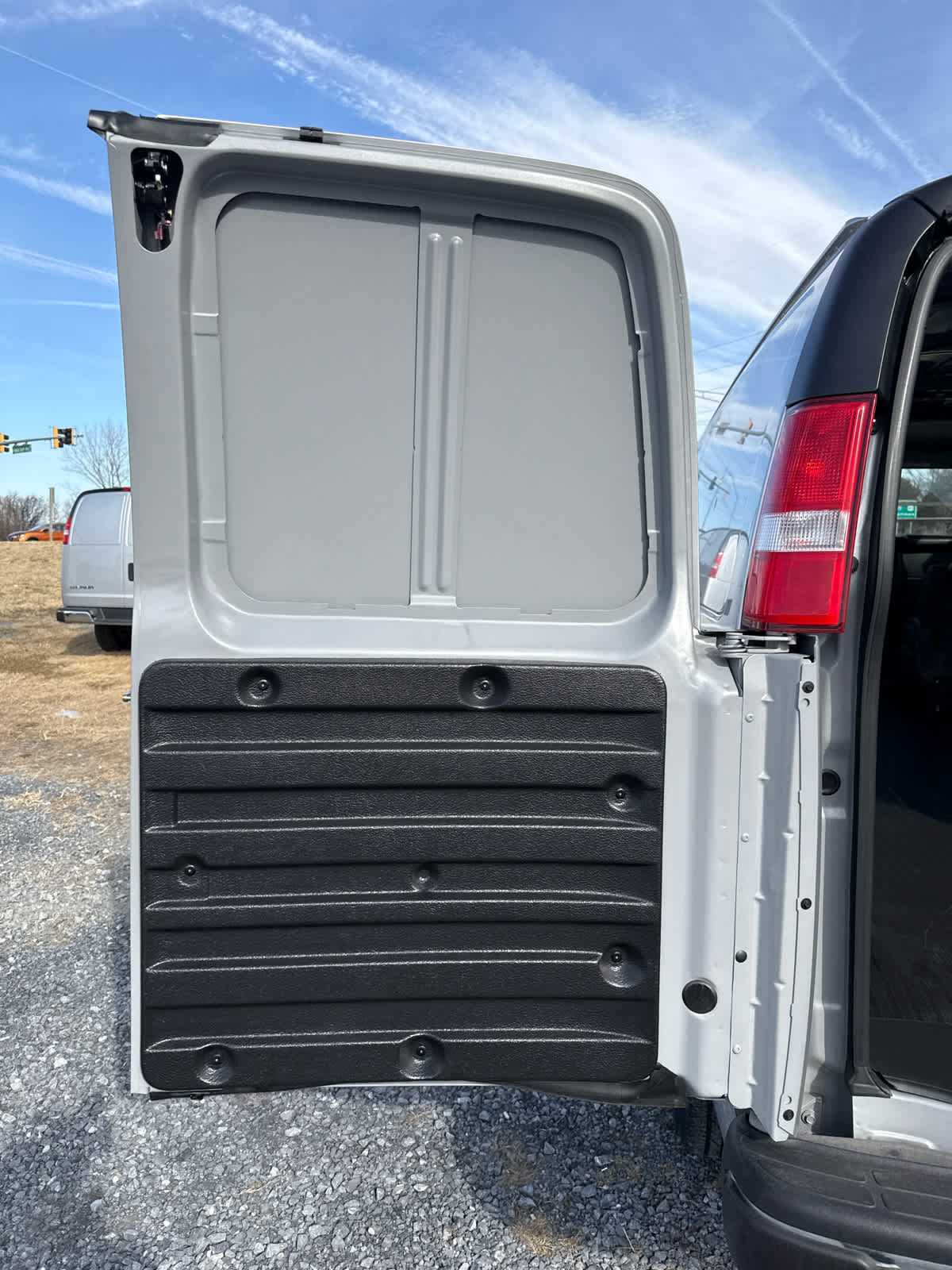 2025 GMC Savana Cargo 2500