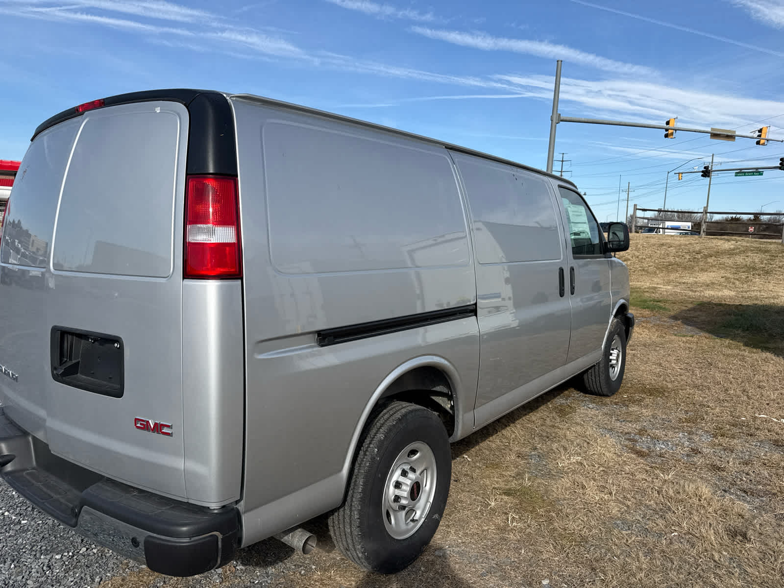 2025 GMC Savana Cargo 2500