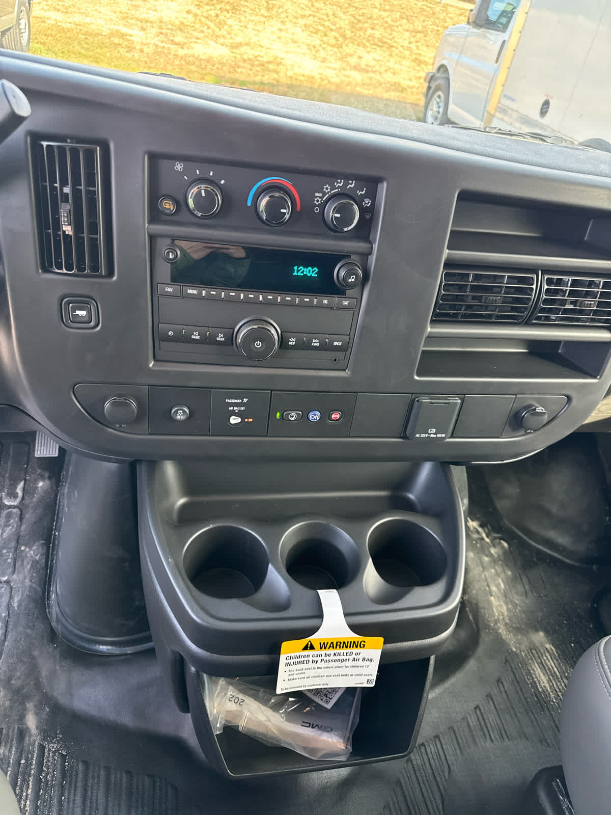 2025 GMC Savana Cargo 2500