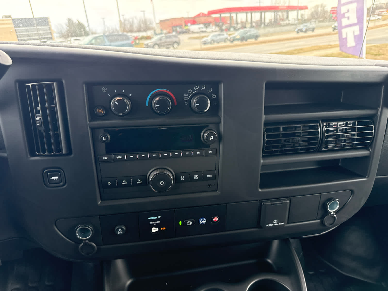 2025 GMC Savana Cargo 2500