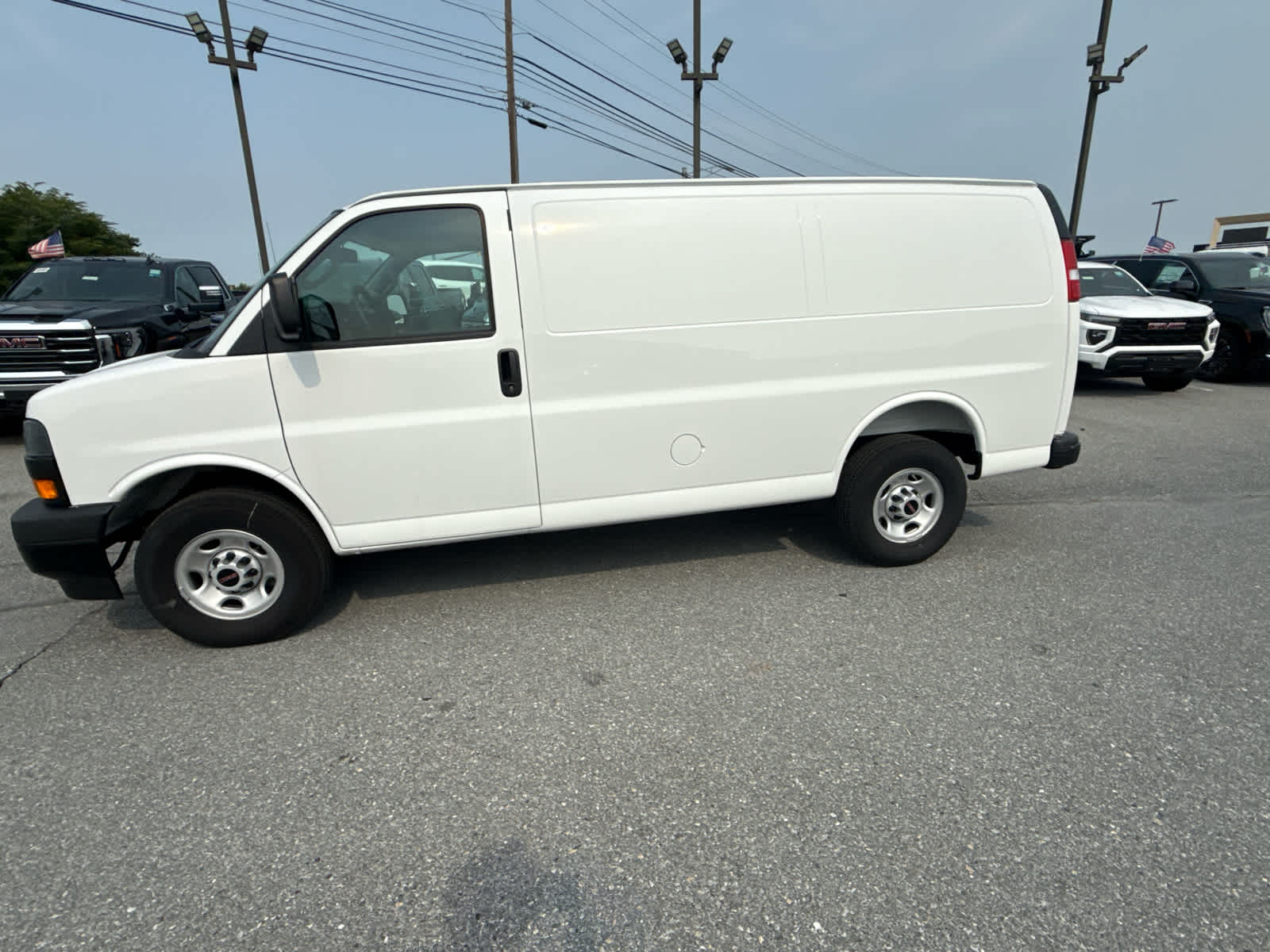 2026 GMC Savana Cargo 2500 Regular Wheelbase, Work Van, RWD