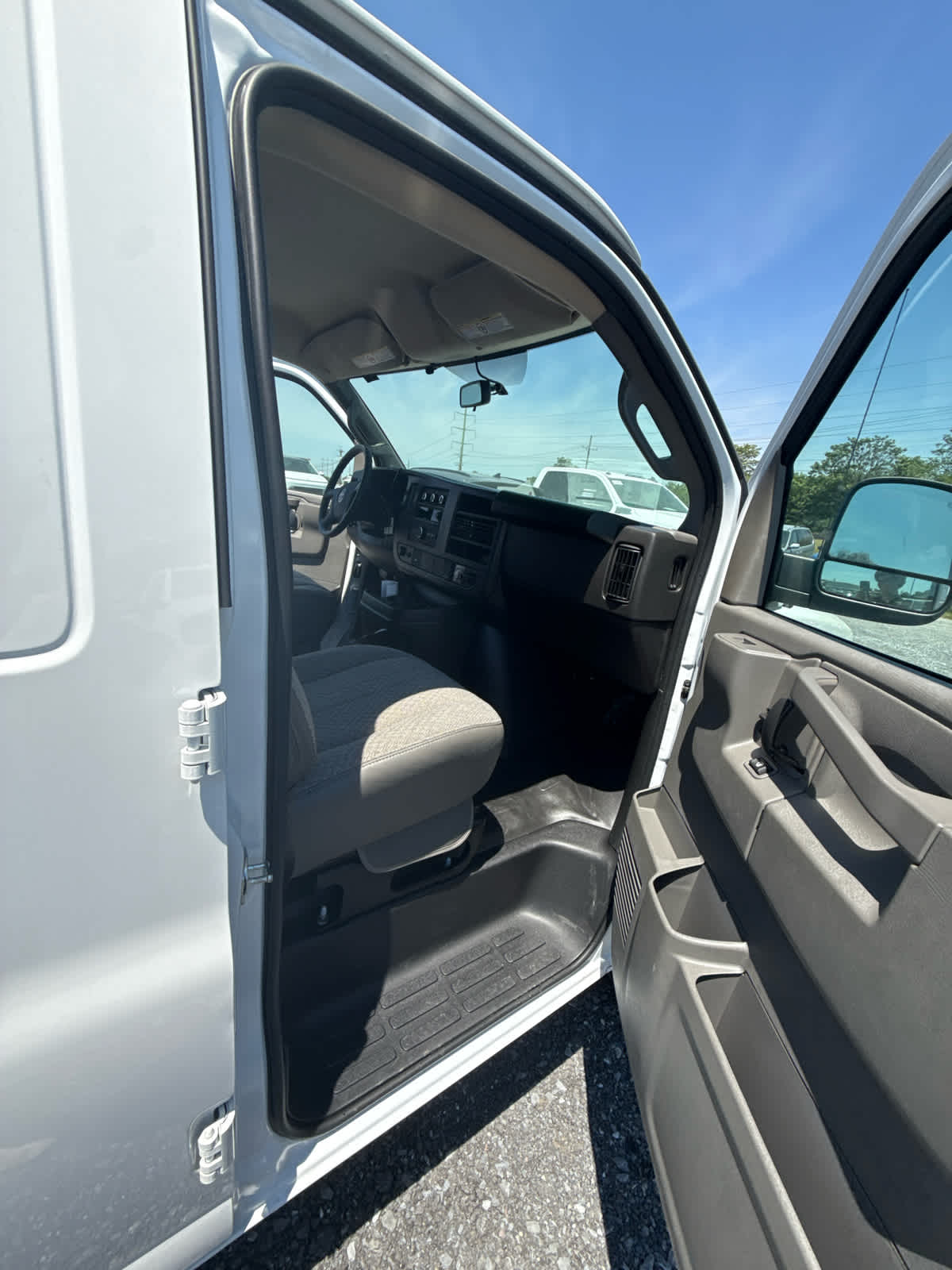 2026 GMC Savana Cargo 2500 Regular Wheelbase, Work Van, RWD