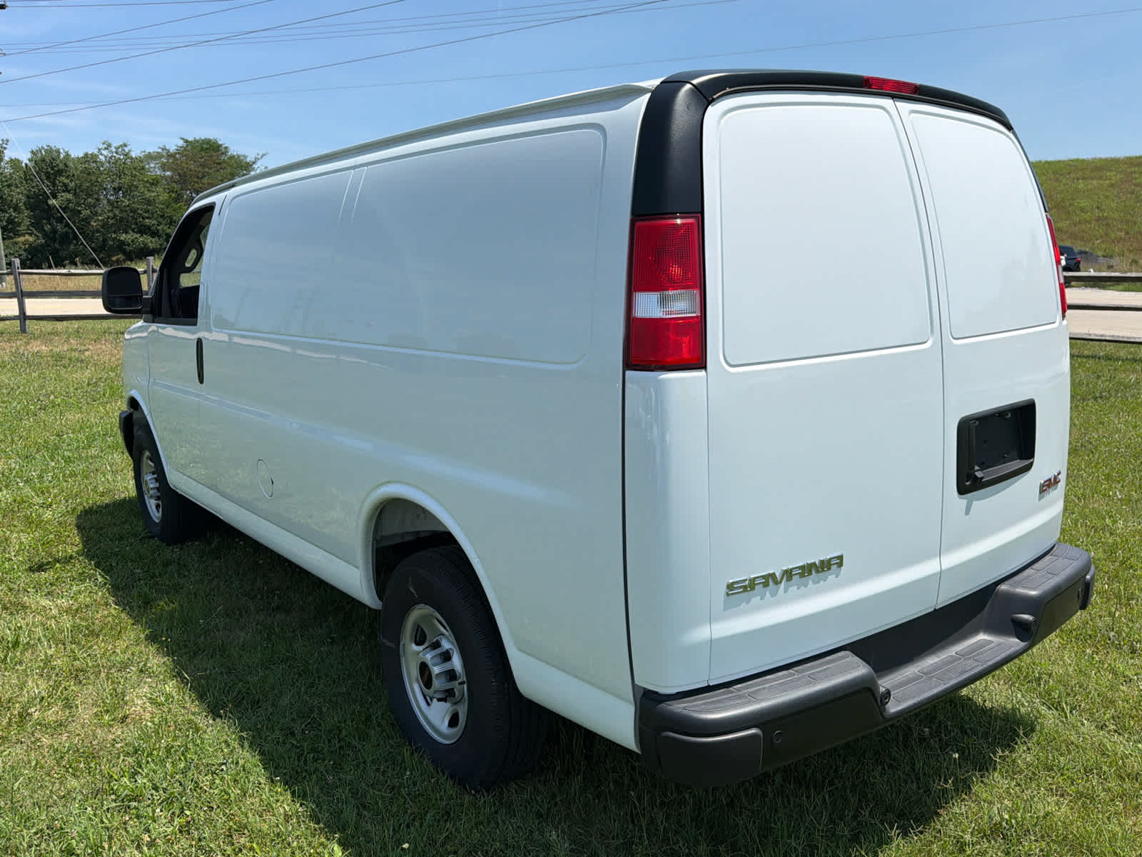 2025 GMC Savana Cargo RWD 2500 Regular Wheelbase Work Van