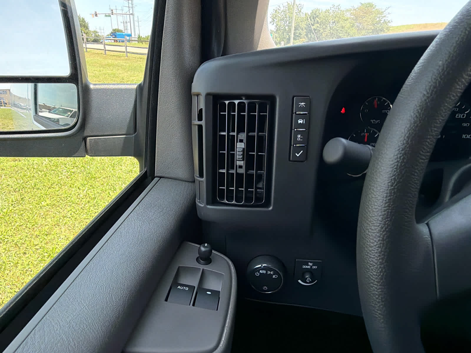2025 GMC Savana Cargo RWD 2500 Regular Wheelbase Work Van