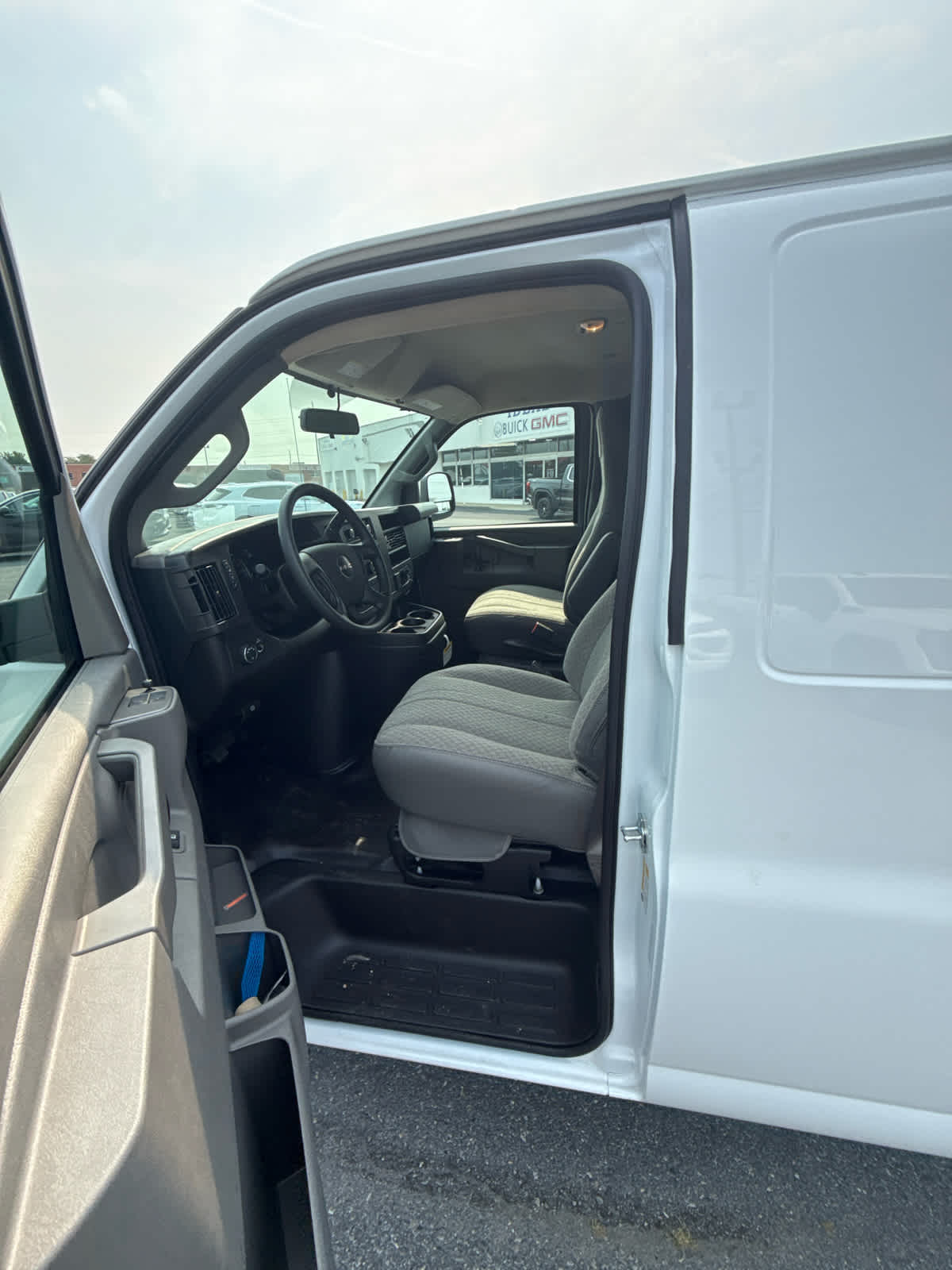 2026 GMC Savana Cargo 2500 Regular Wheelbase, Work Van, RWD