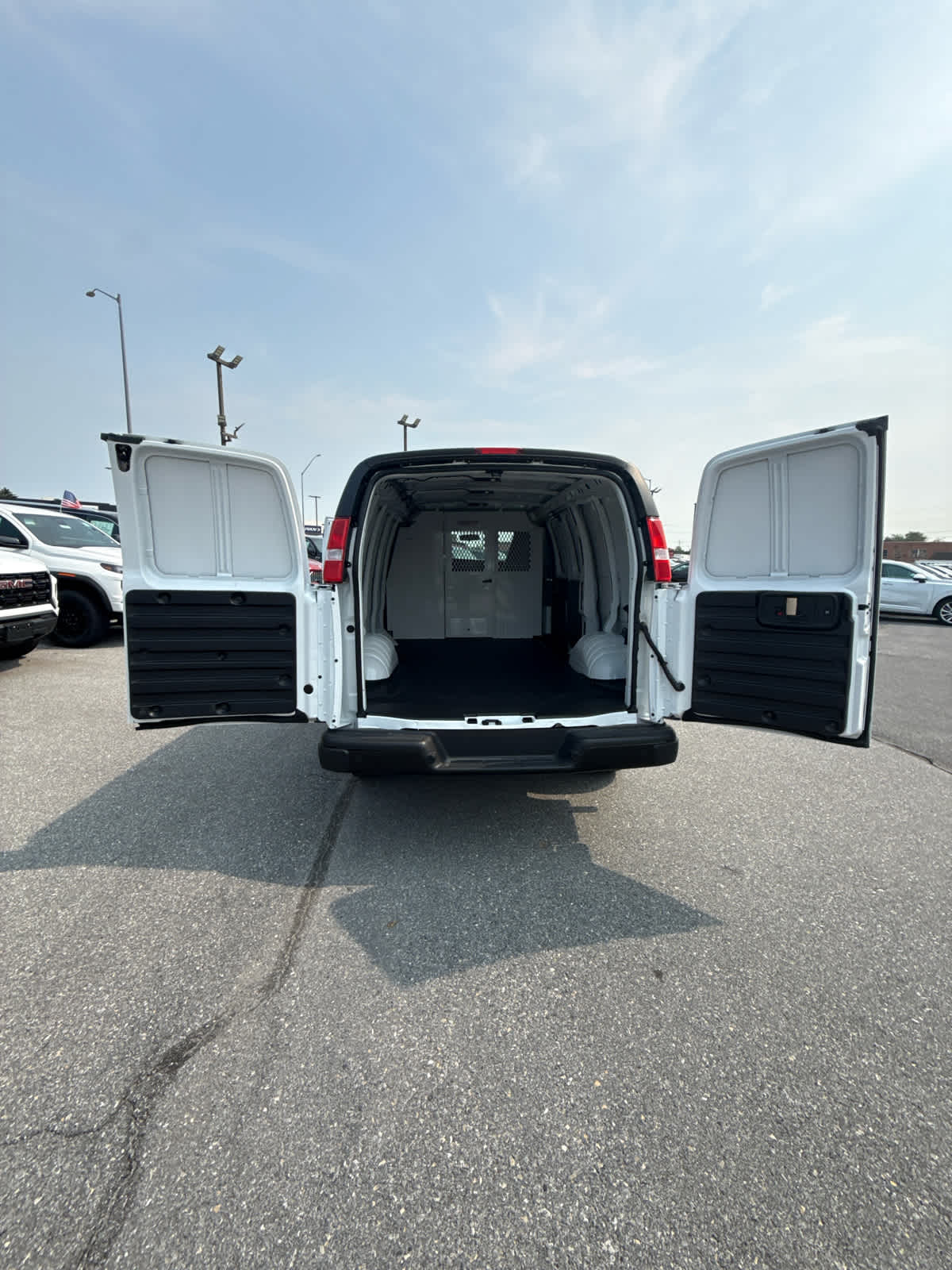 2026 GMC Savana Cargo 2500 Regular Wheelbase, Work Van, RWD
