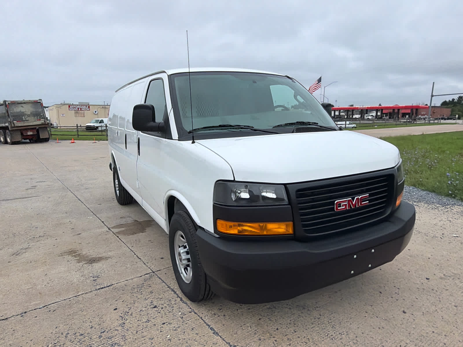 2026 GMC Savana Cargo 2500