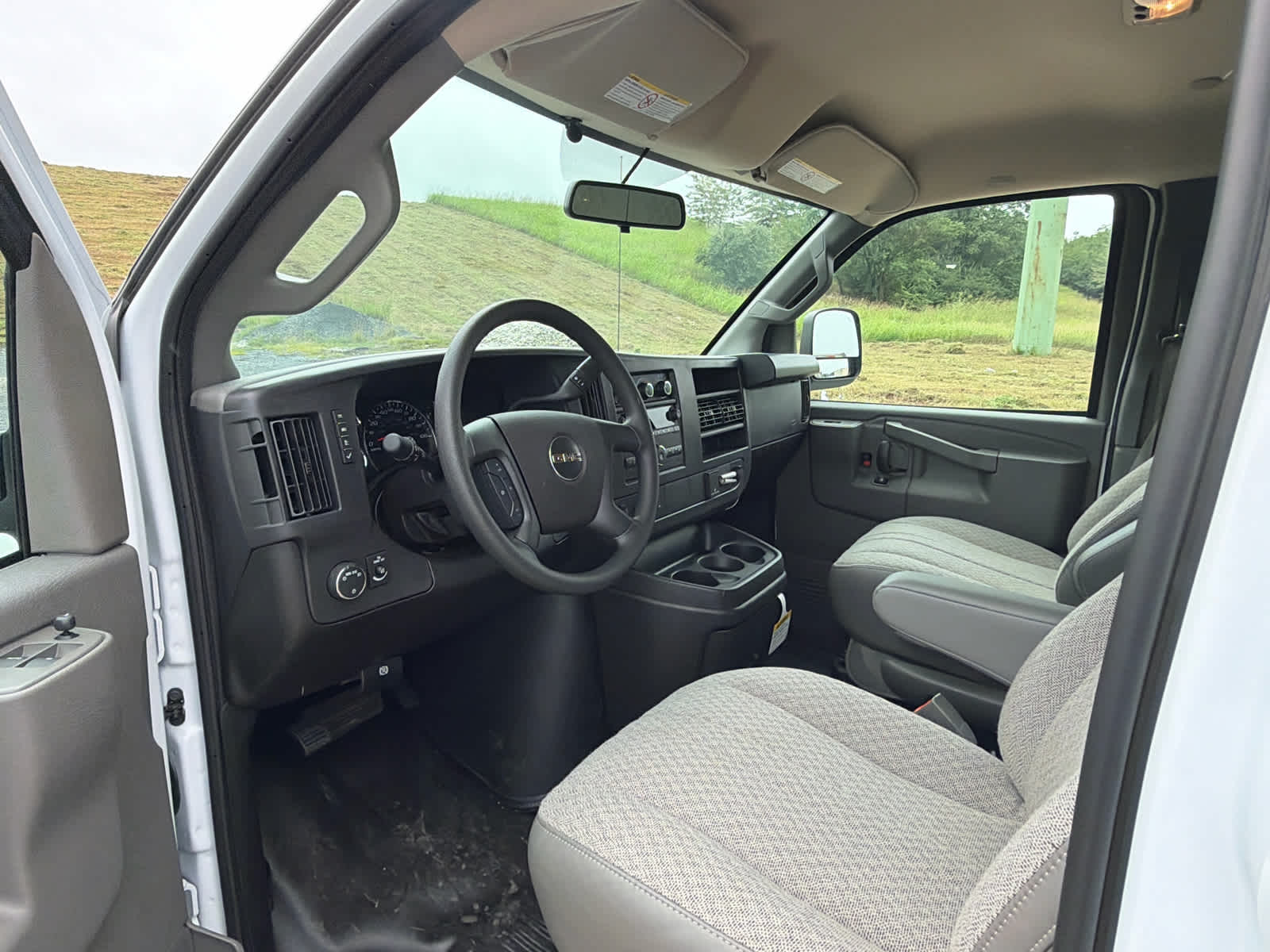 2026 GMC Savana Cargo 2500