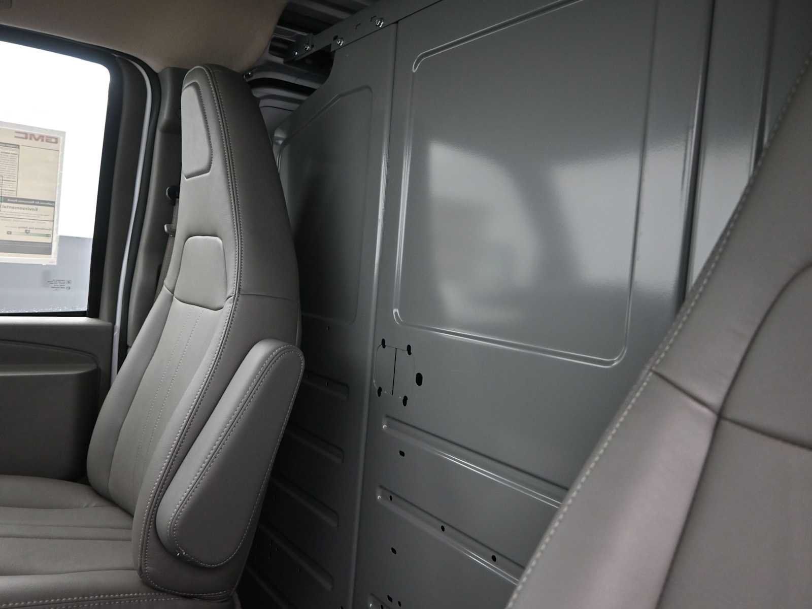 2025 GMC Savana Cargo RWD 2500 Regular Wheelbase Work Van