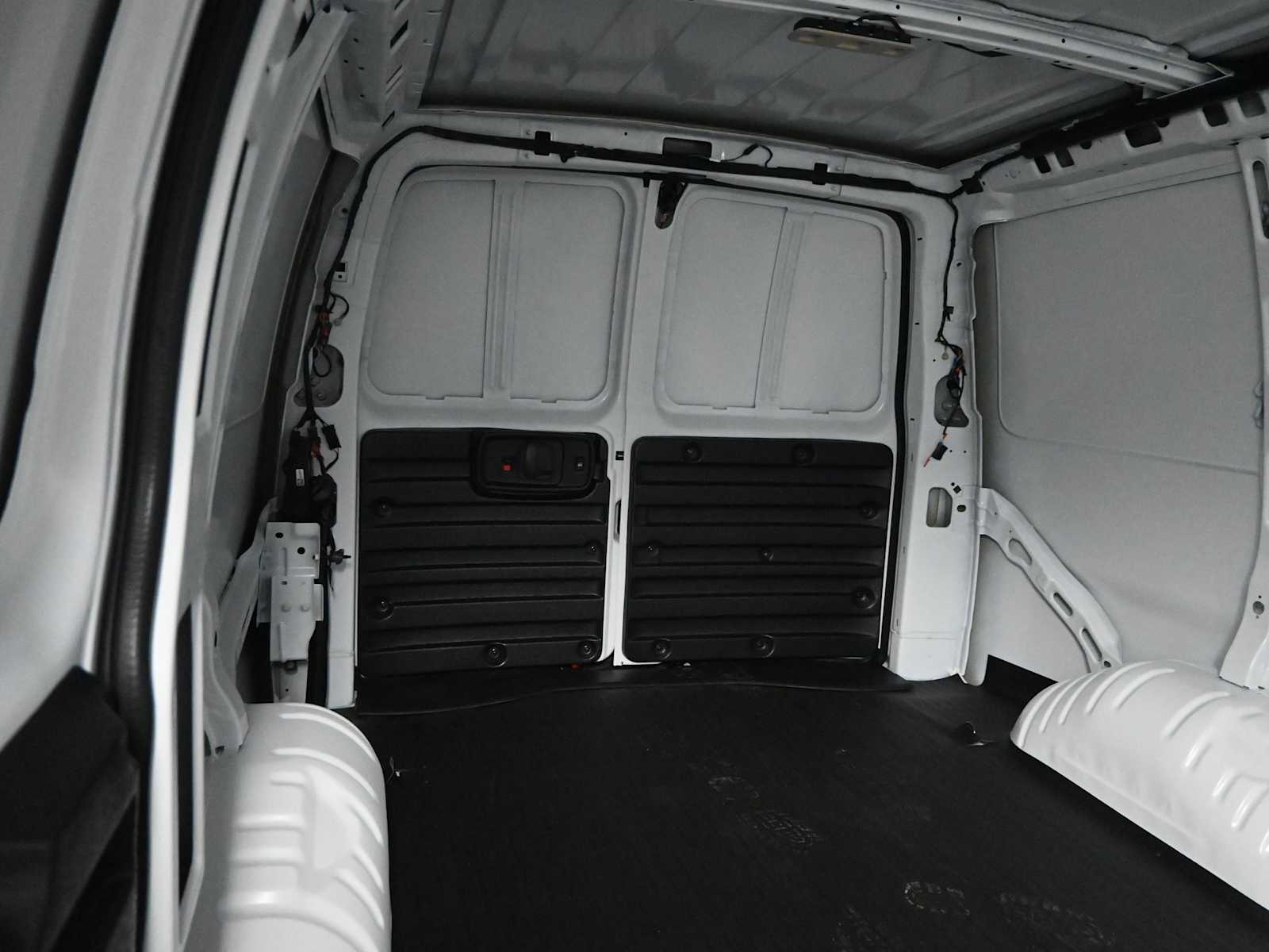2025 GMC Savana Cargo RWD 2500 Regular Wheelbase Work Van