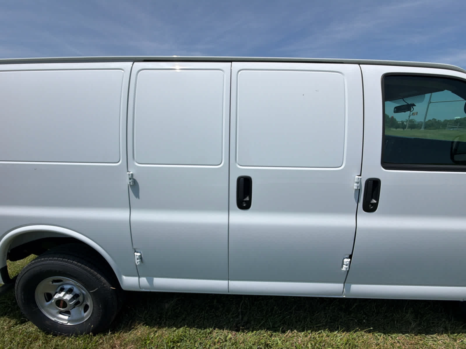 2026 GMC Savana Cargo 2500 Regular Wheelbase, Work Van, RWD