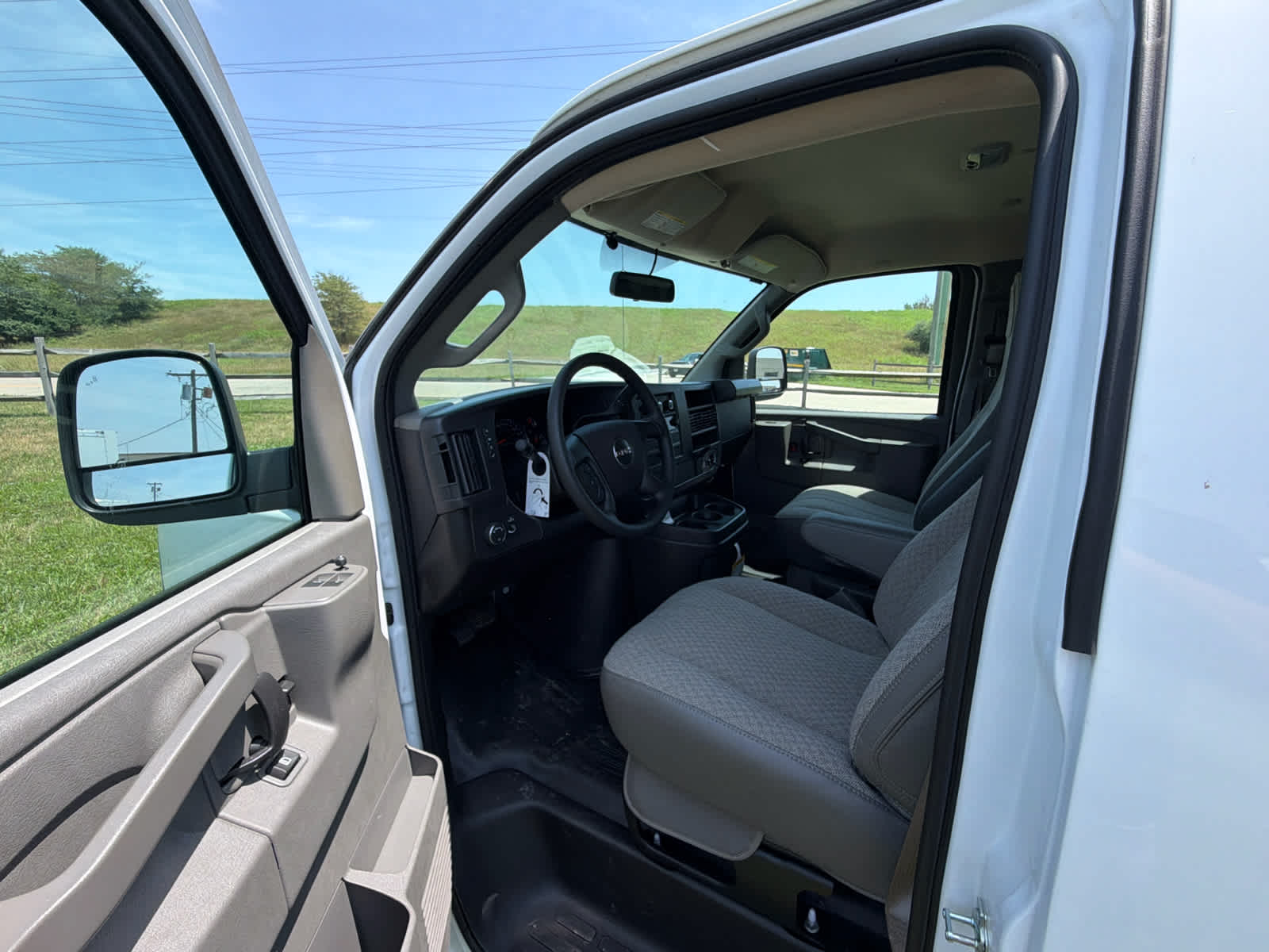 2026 GMC Savana Cargo 2500 Regular Wheelbase, Work Van, RWD