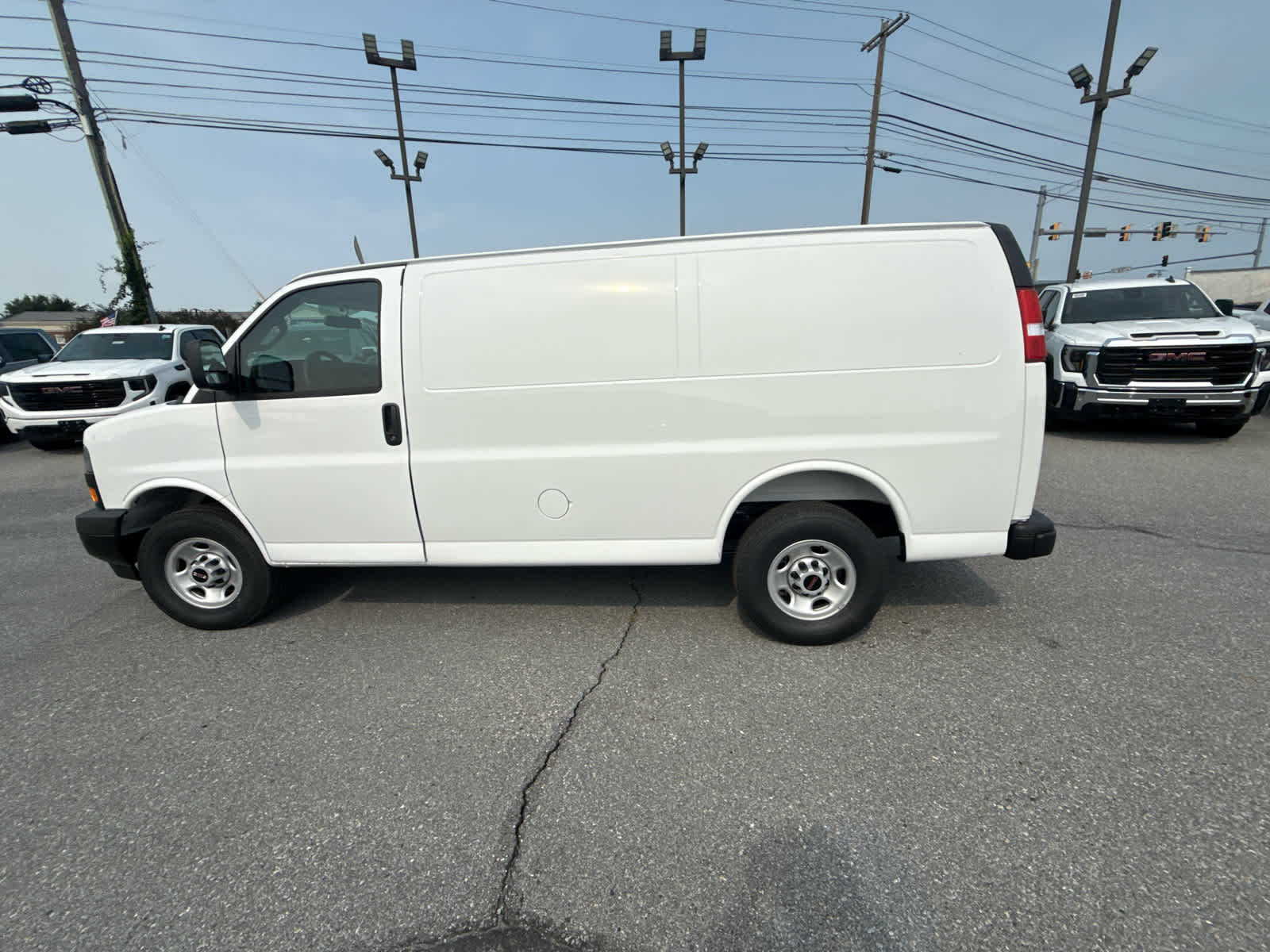 2026 GMC Savana Cargo 2500 Regular Wheelbase, Work Van, RWD