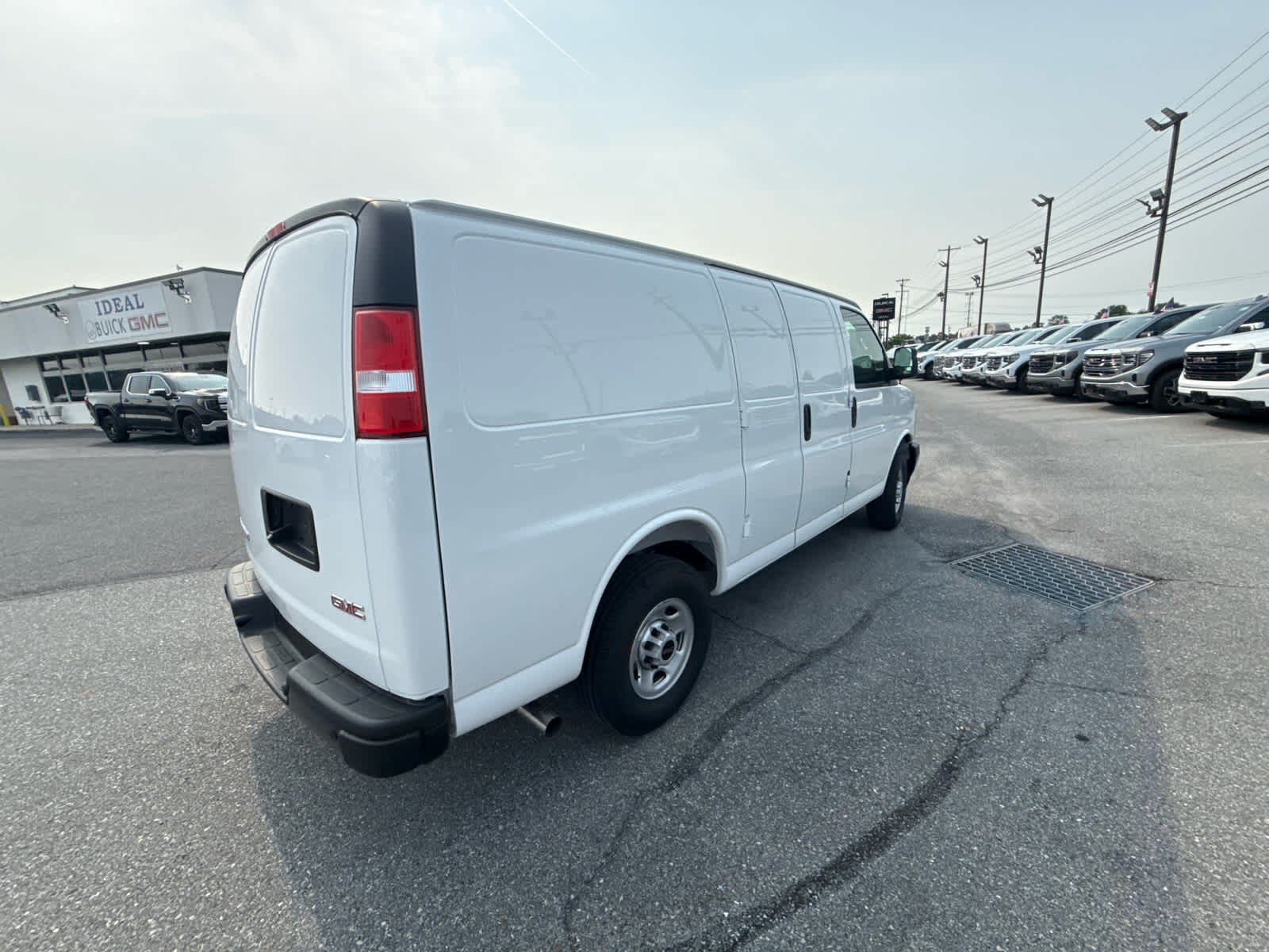 2026 GMC Savana Cargo 2500 Regular Wheelbase, Work Van, RWD