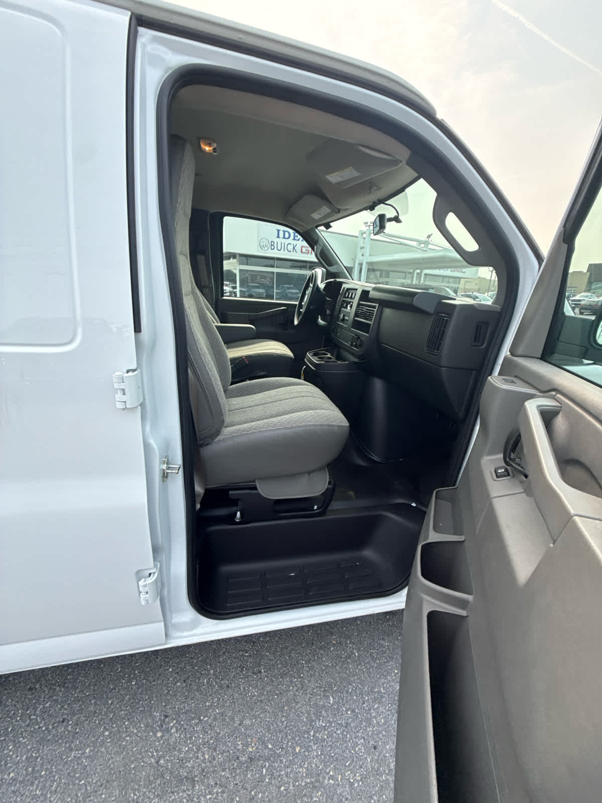 2026 GMC Savana Cargo 2500 Regular Wheelbase, Work Van, RWD