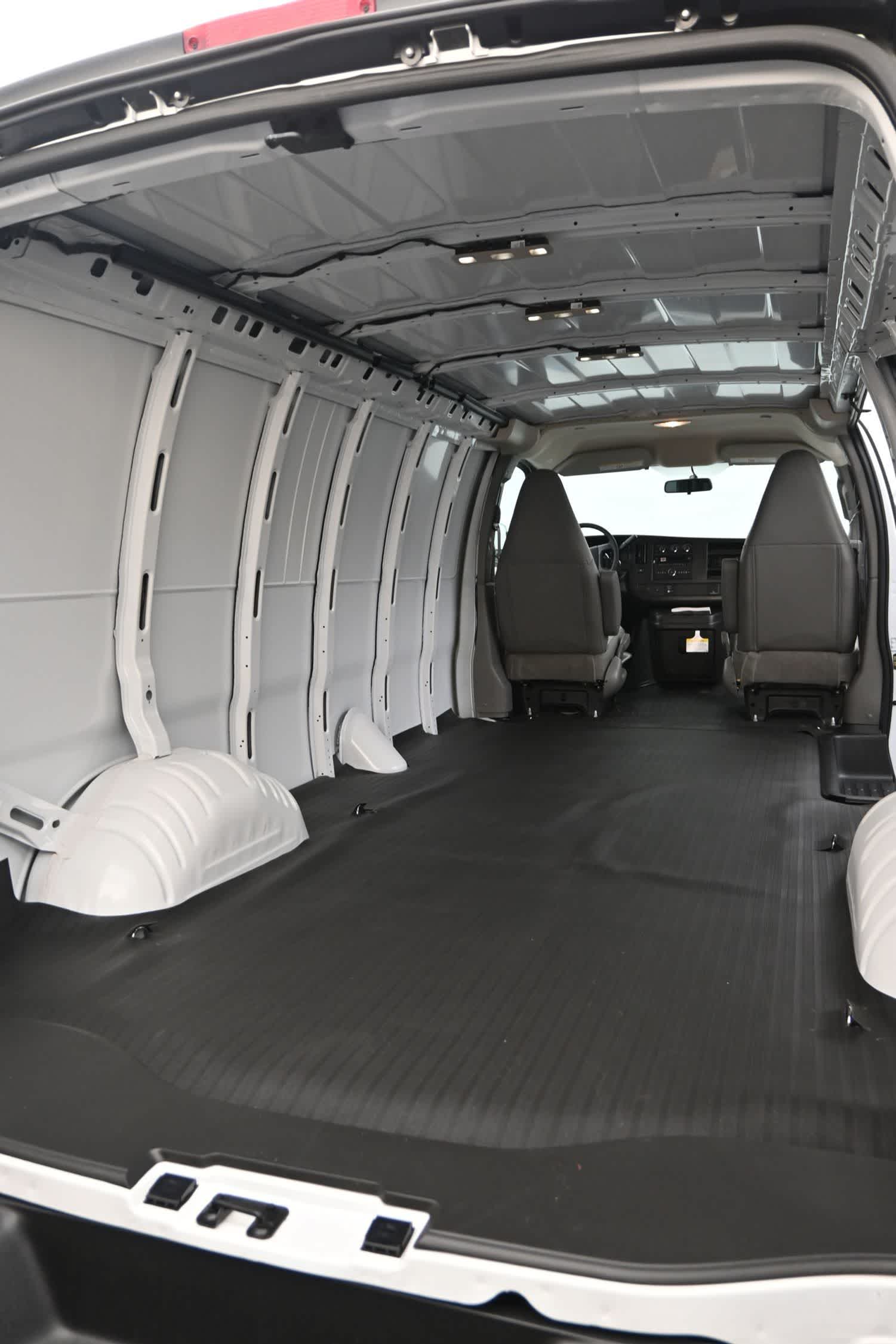 2026 GMC Savana Cargo 3500 Extended Wheelbase, Work Van, RWD