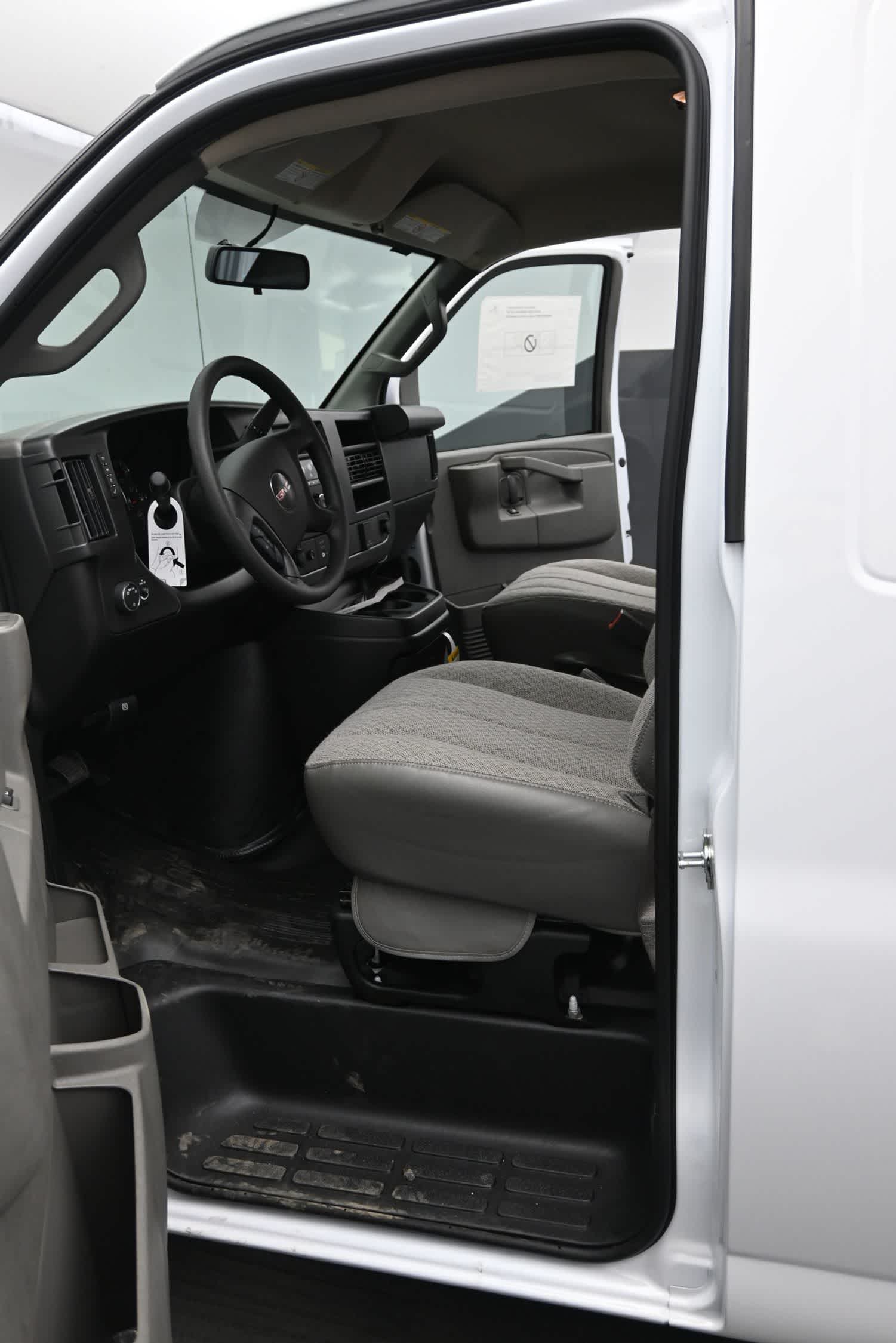 2026 GMC Savana Cargo 3500 Extended Wheelbase, Work Van, RWD