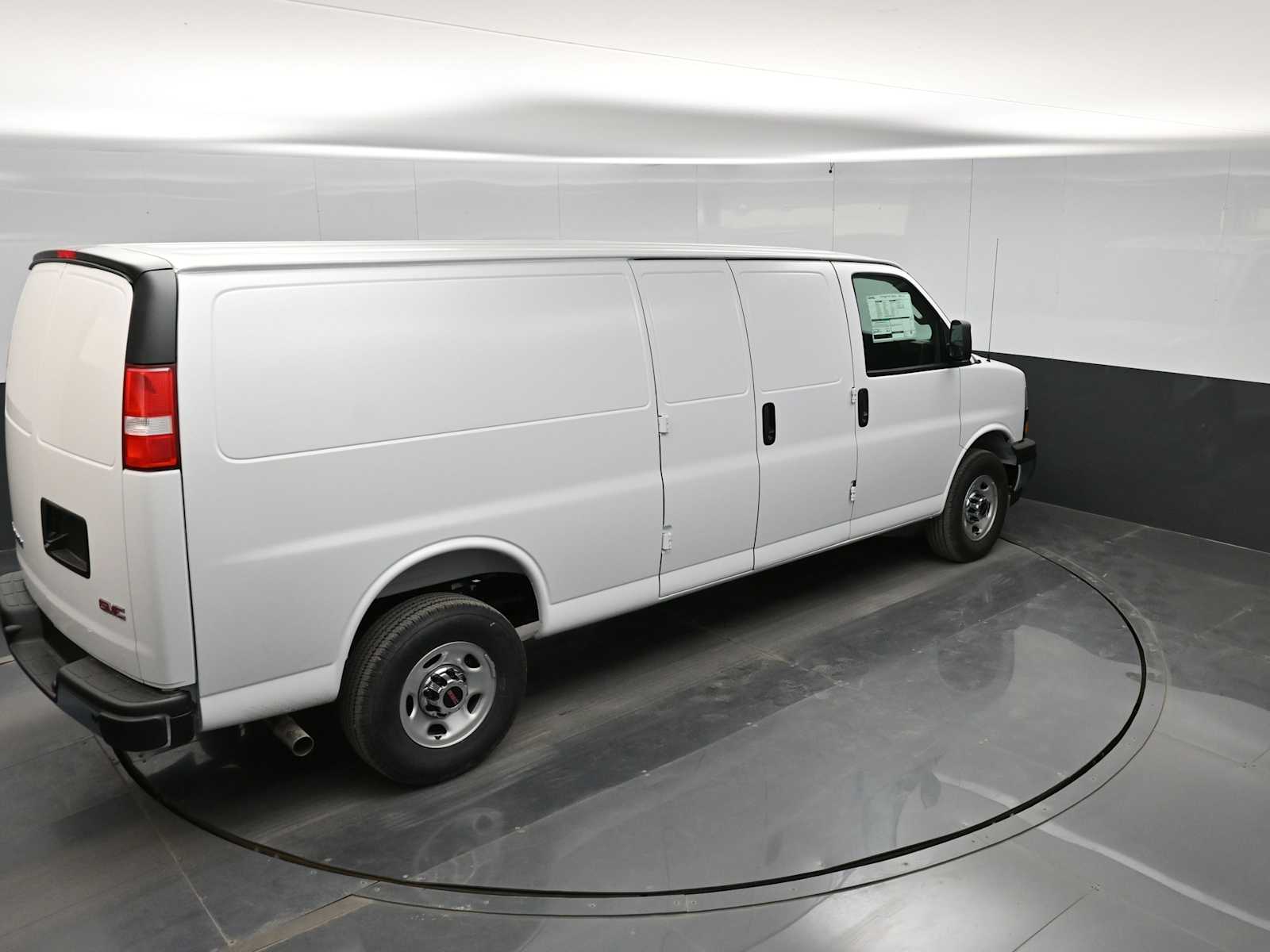 2026 GMC Savana Cargo 3500 Extended Wheelbase, Work Van, RWD