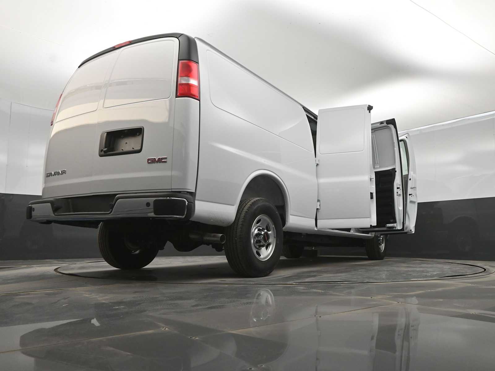 2026 GMC Savana Cargo 3500 Extended Wheelbase, Work Van, RWD