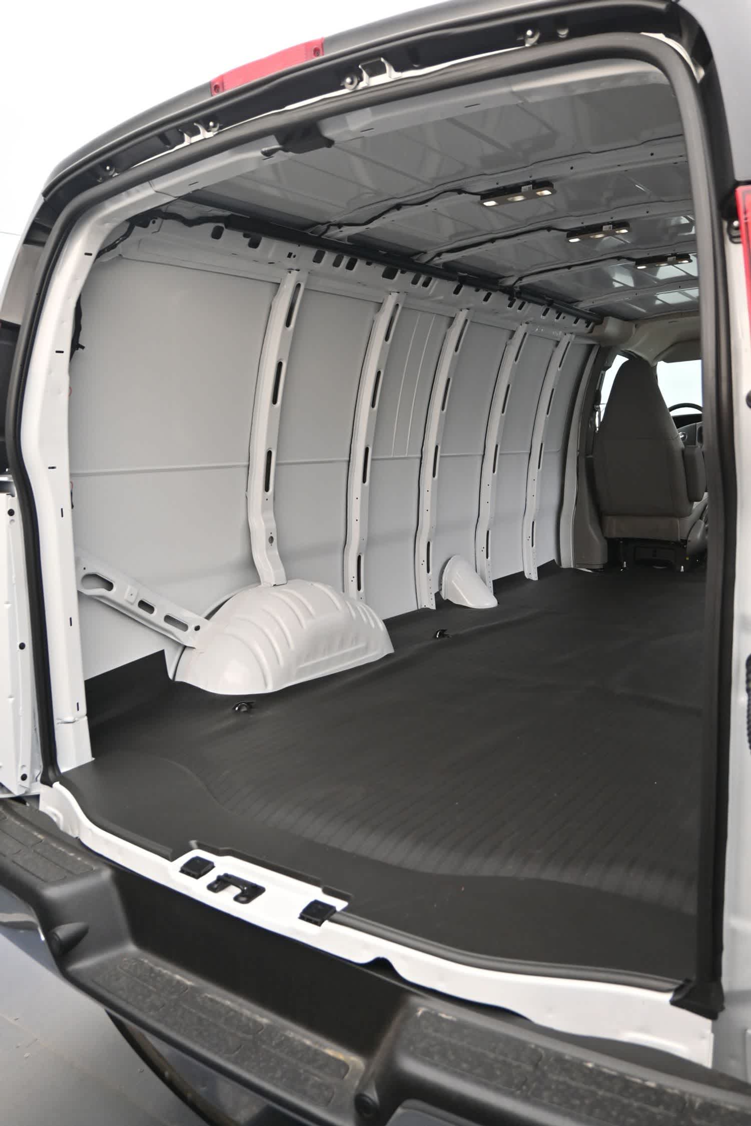 2026 GMC Savana Cargo 3500 Extended Wheelbase, Work Van, RWD