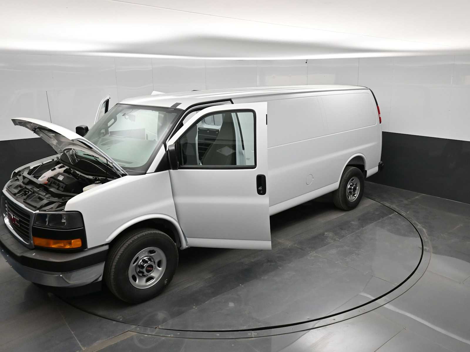 2026 GMC Savana Cargo 3500 Extended Wheelbase, Work Van, RWD