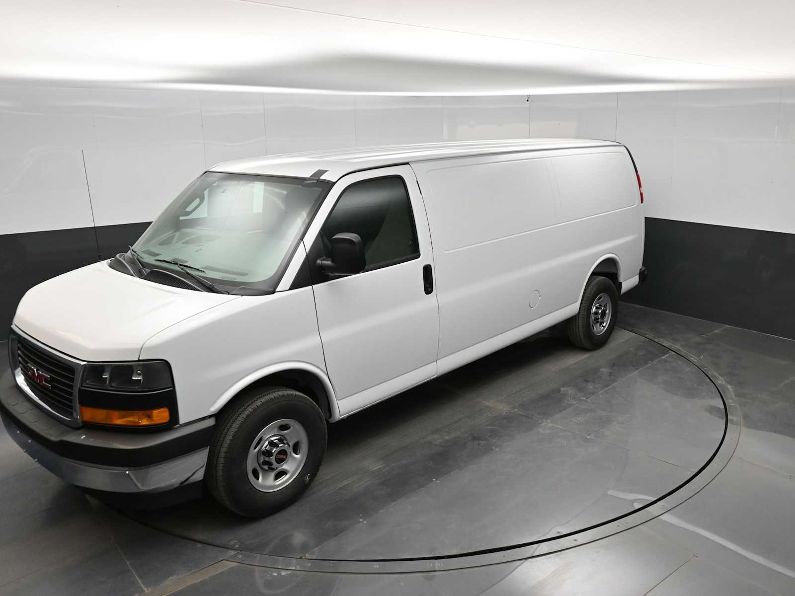 2026 GMC Savana Cargo 3500 Extended Wheelbase, Work Van, RWD